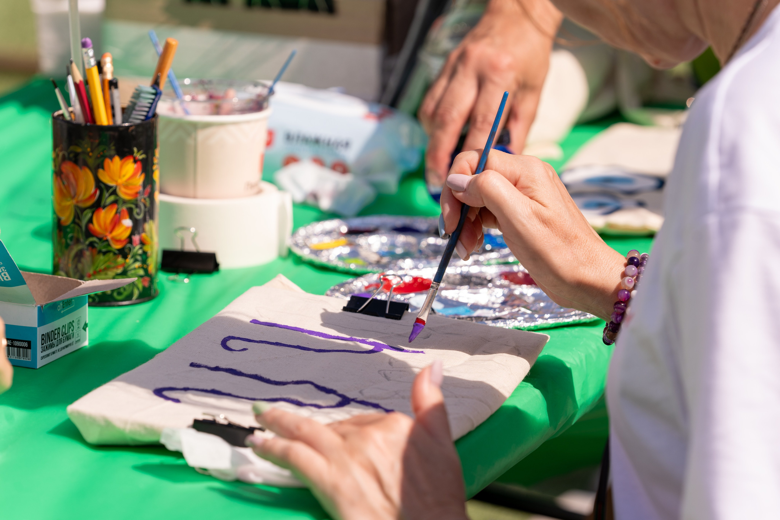 Фотоотчет партнеской интеграции для сети «Пятерочка» на фестивале «Grounded». Репортажный фотограф в Красной Поляне и Сочи Павлюченко Екатерина