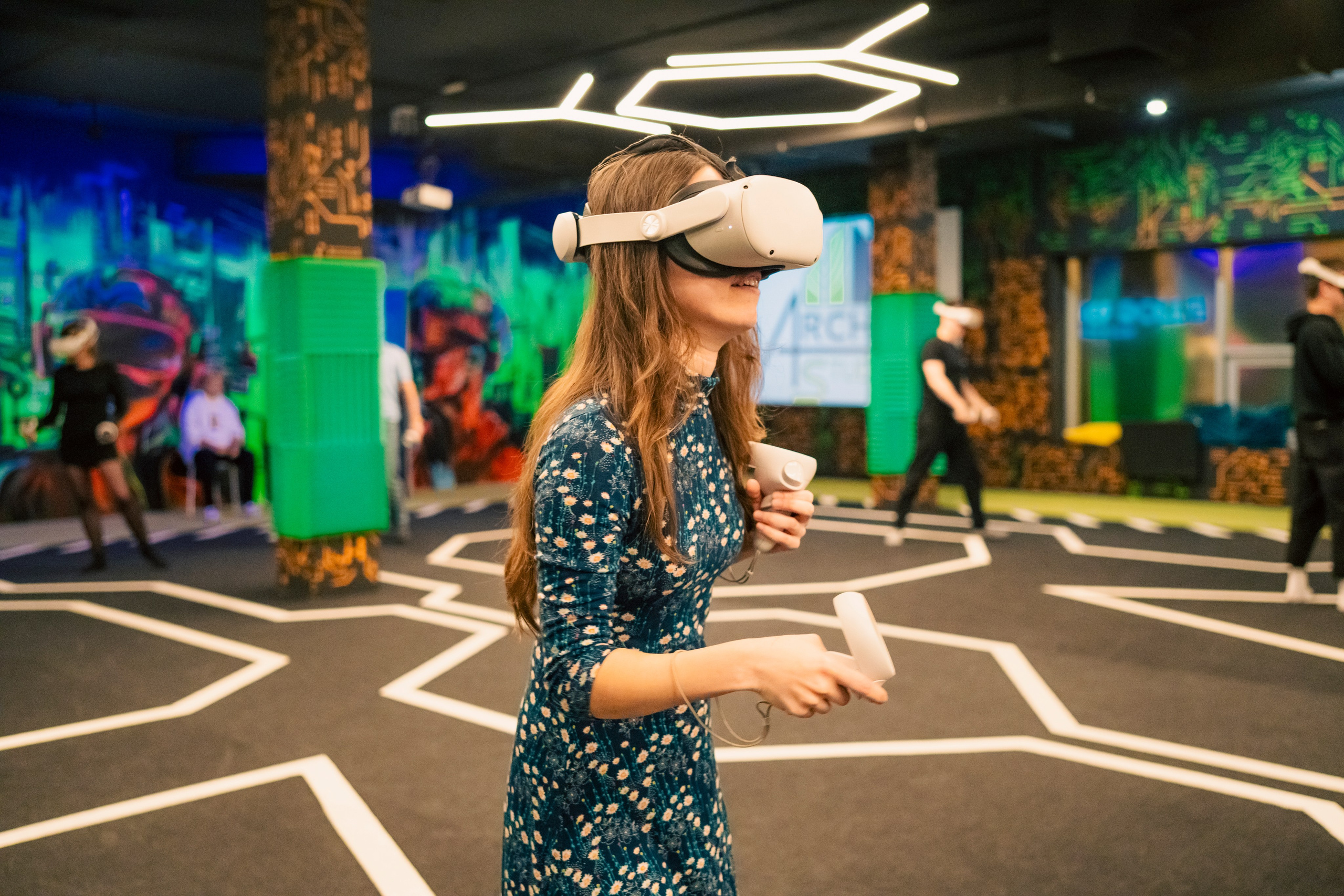 VR (November-December 2024). Felixtones