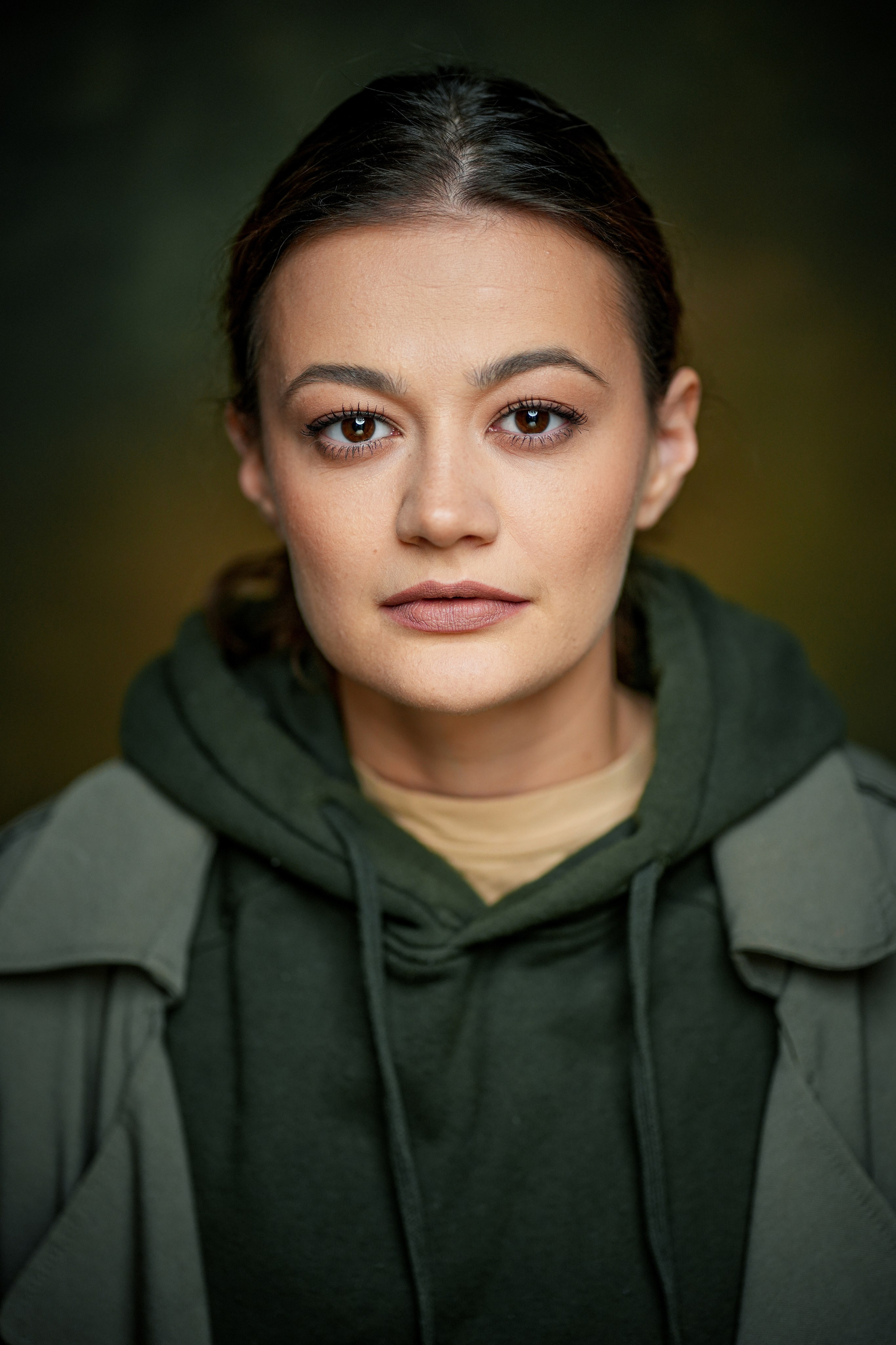 Девушка искатель исследователь