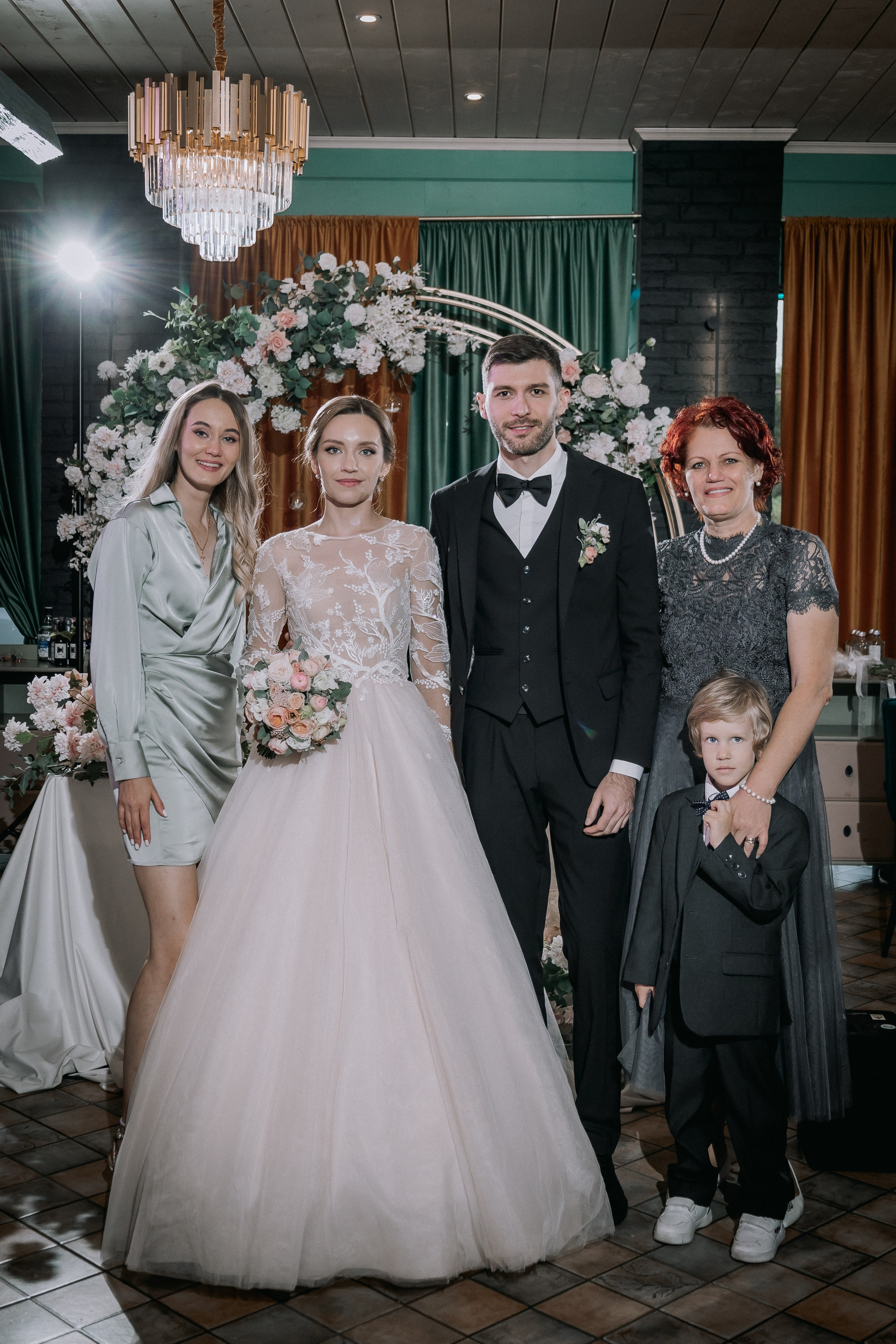 Свадебный день. Дарья и Джем. Свадебная фотография. Арина Рубах