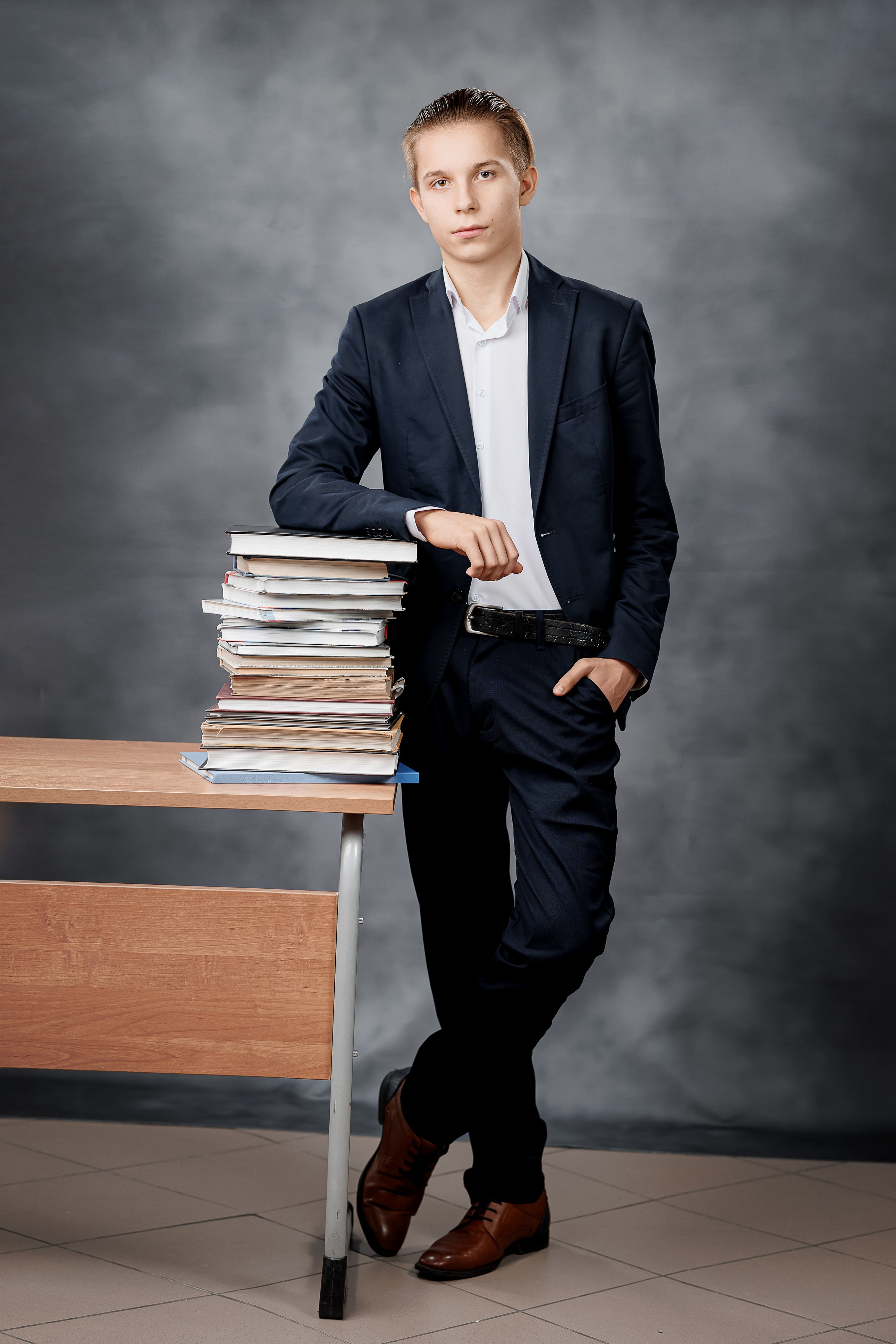 Портреты на однотонном фоне. Семейный и детский фотограф Комина Елена, Власиха, Одинцово