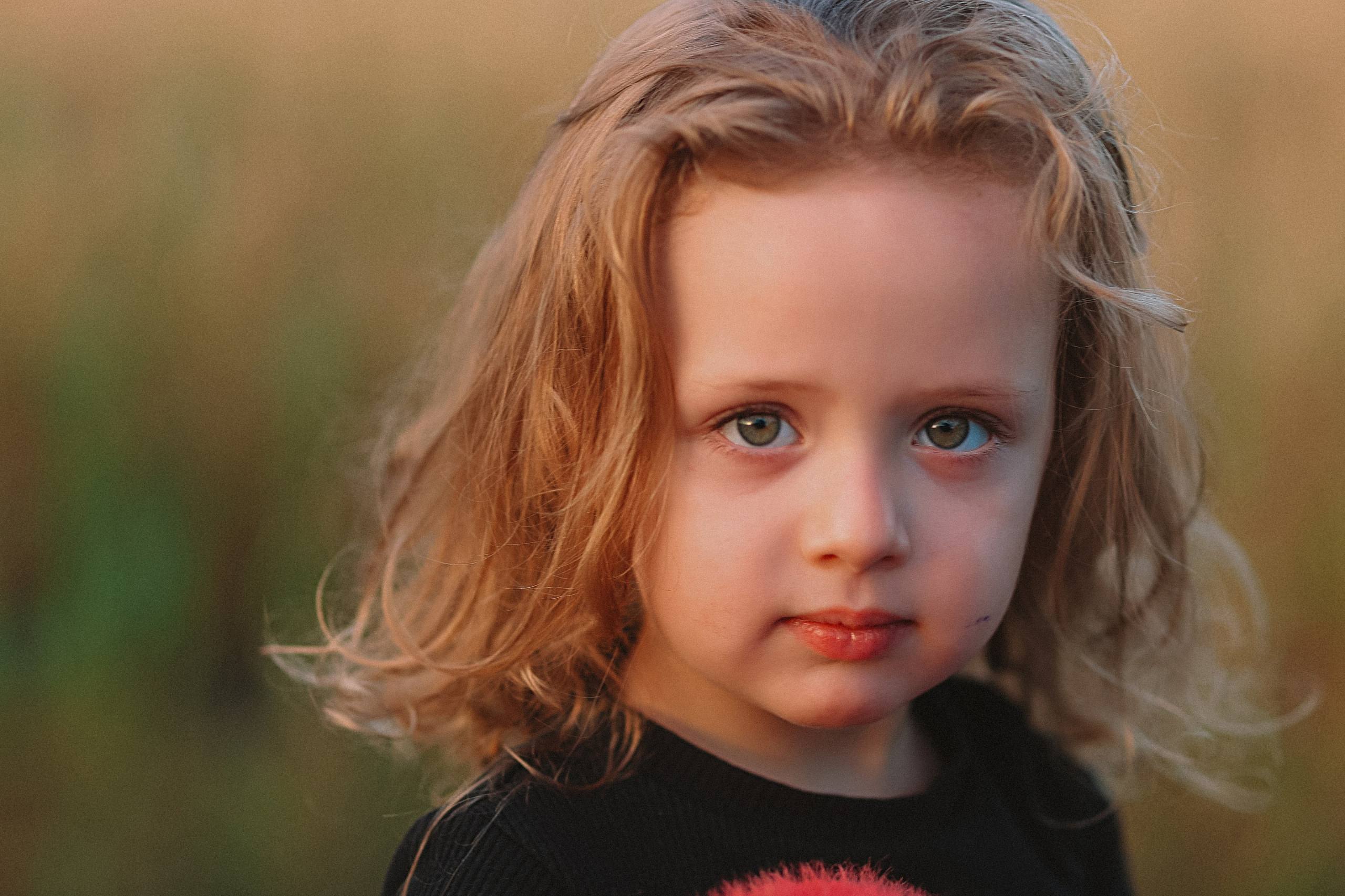 Поле. Семейный фотограф Тюмень, фотограф на роды Салмина Мария