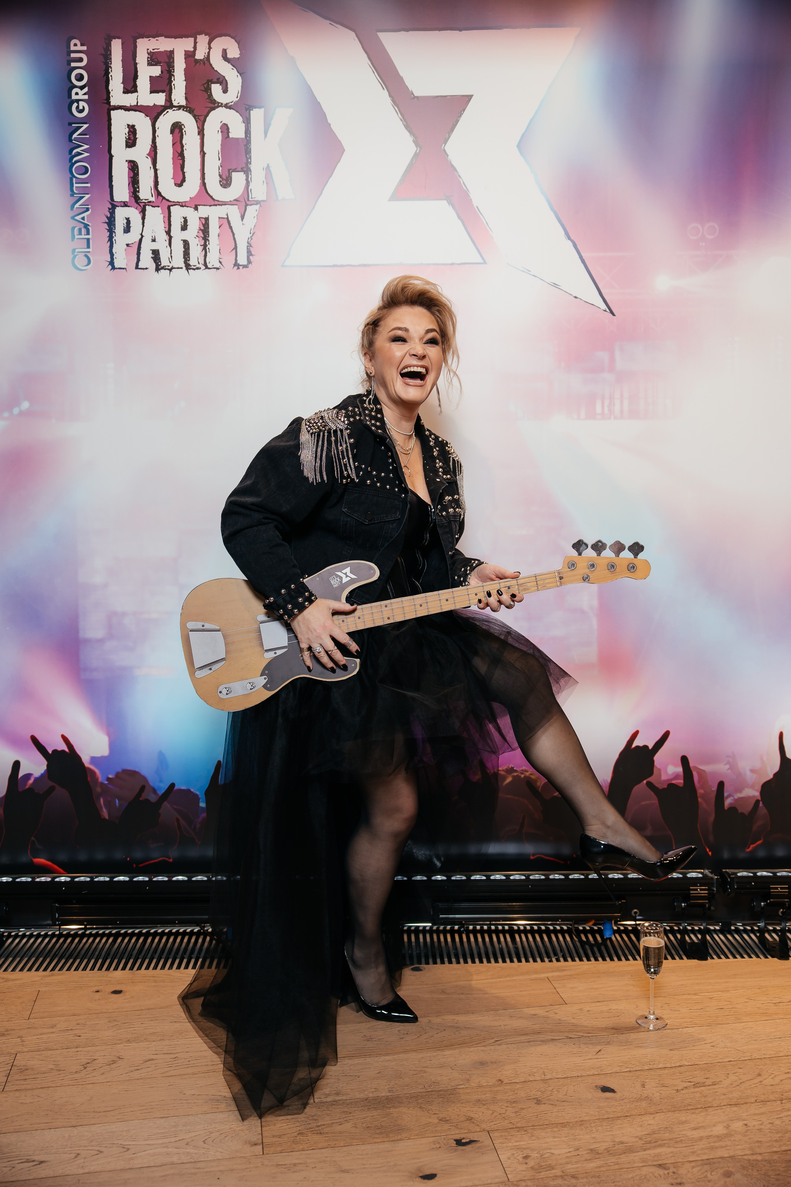 CLEANTOWN 18 лет. Свадебный и семейный фотограф