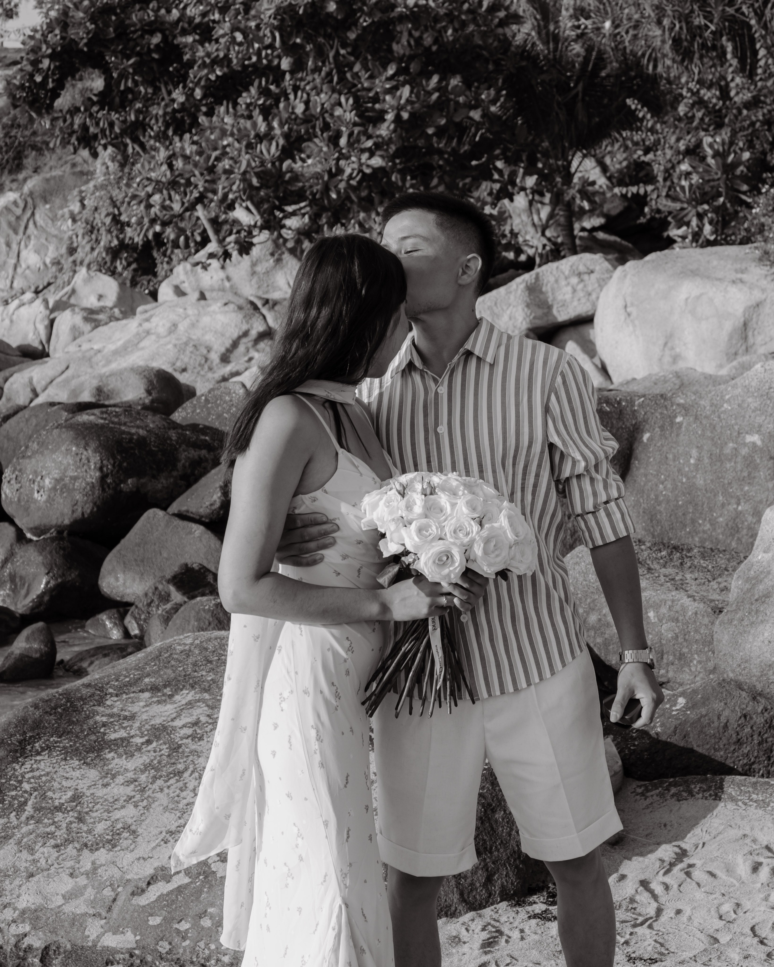 "She said YES!". Portrait photographer Nha Trang | Julia Meshanina