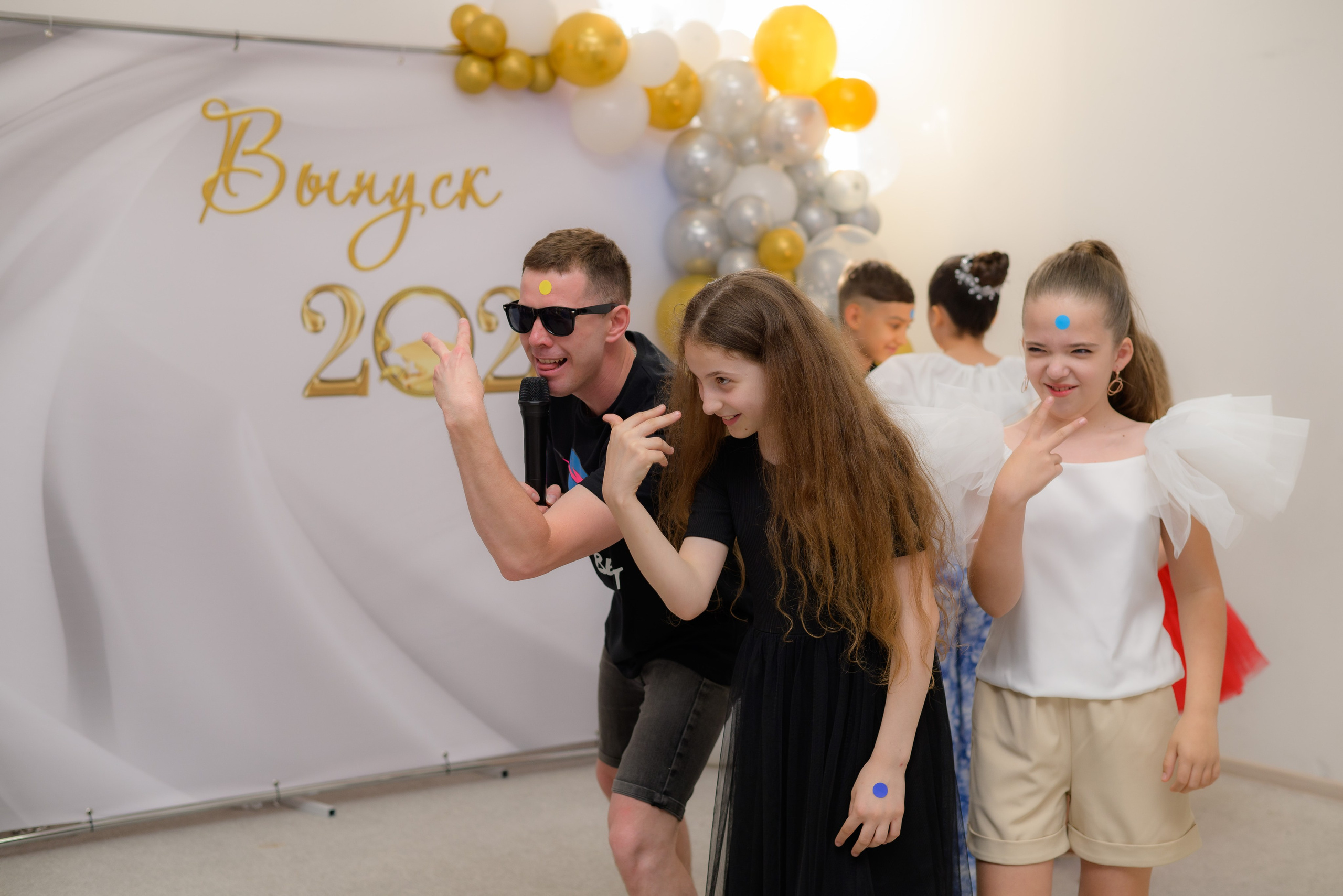 Выпускной 4классы. Выпускные книги Анапа Новороссийск Краснодар