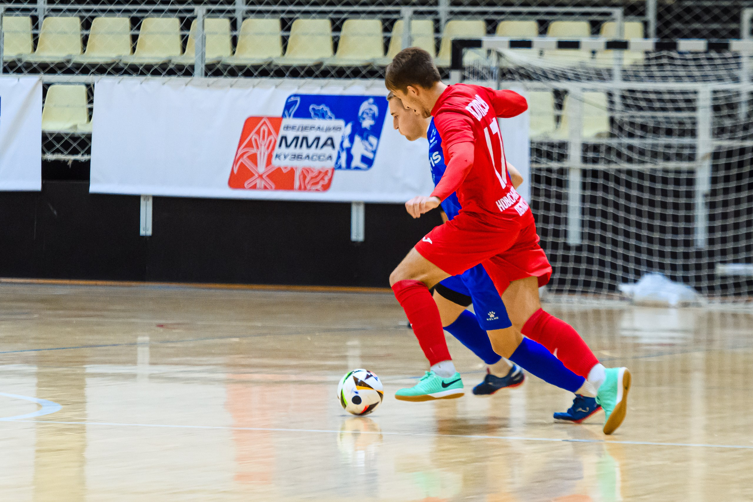 Высшая лига по футзалу — Сезон 2024-2025 — 2ой тур. Репортажный фотограф в Кемерово