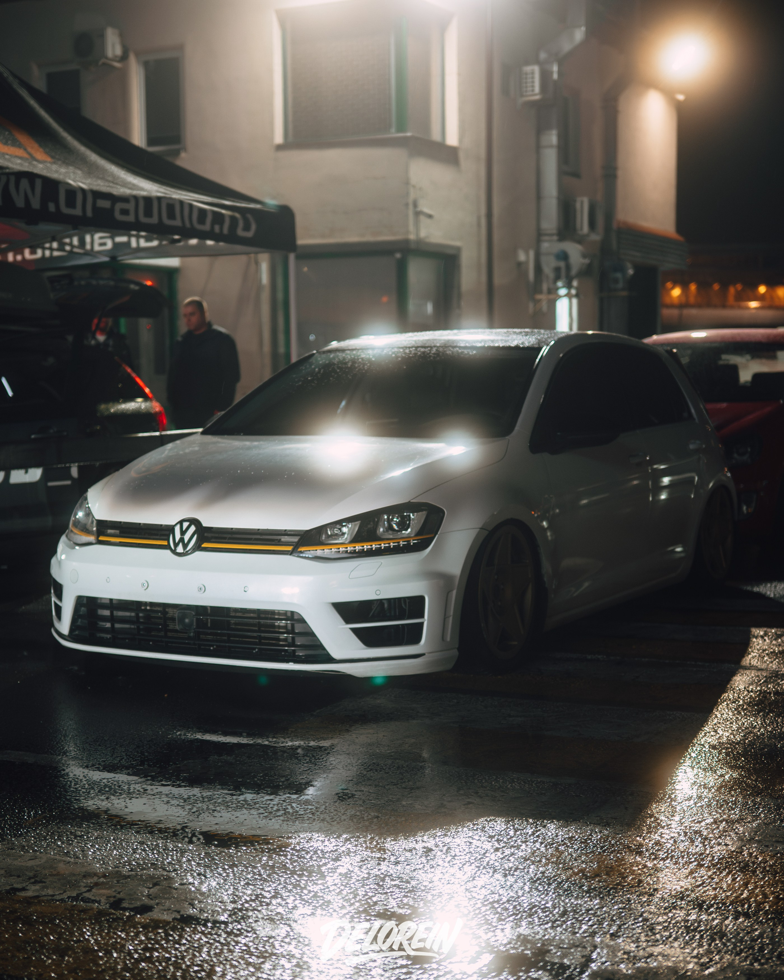 Downfly 15 апреля 2026. DeLorein