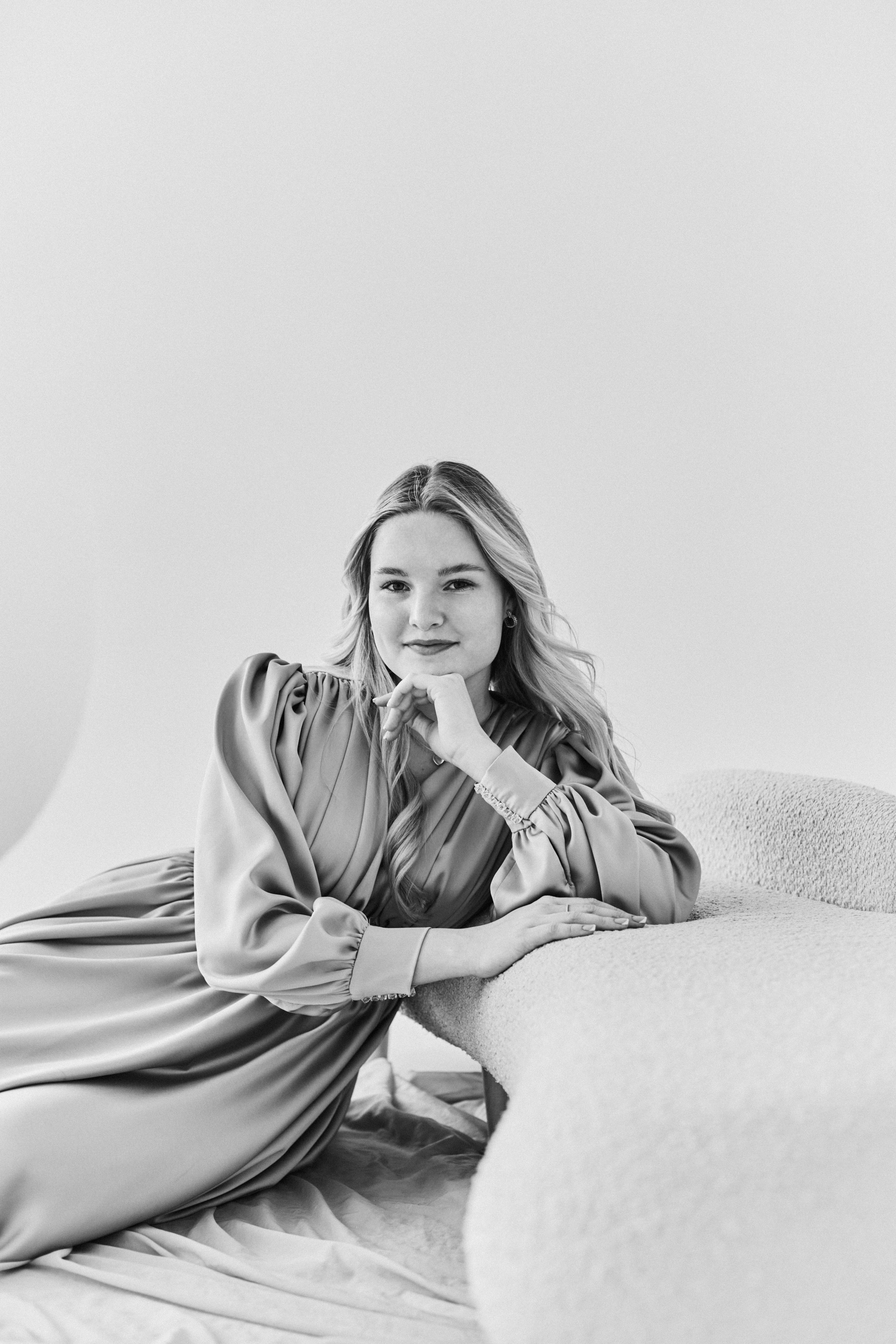 Монника. Свадебный салон-ателье Бонжур в Минске Bonjour