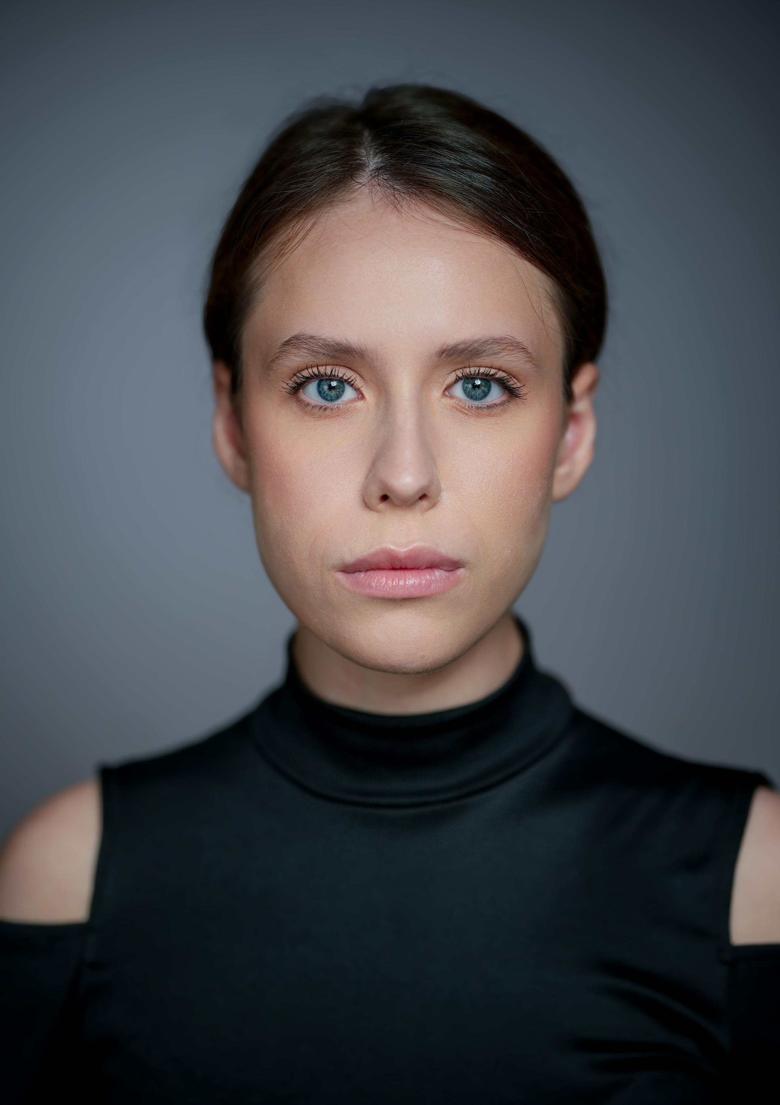 Актриса Софья Горячкина. Портретная съемка в Москве, студийный фотограф Игорь Фомин