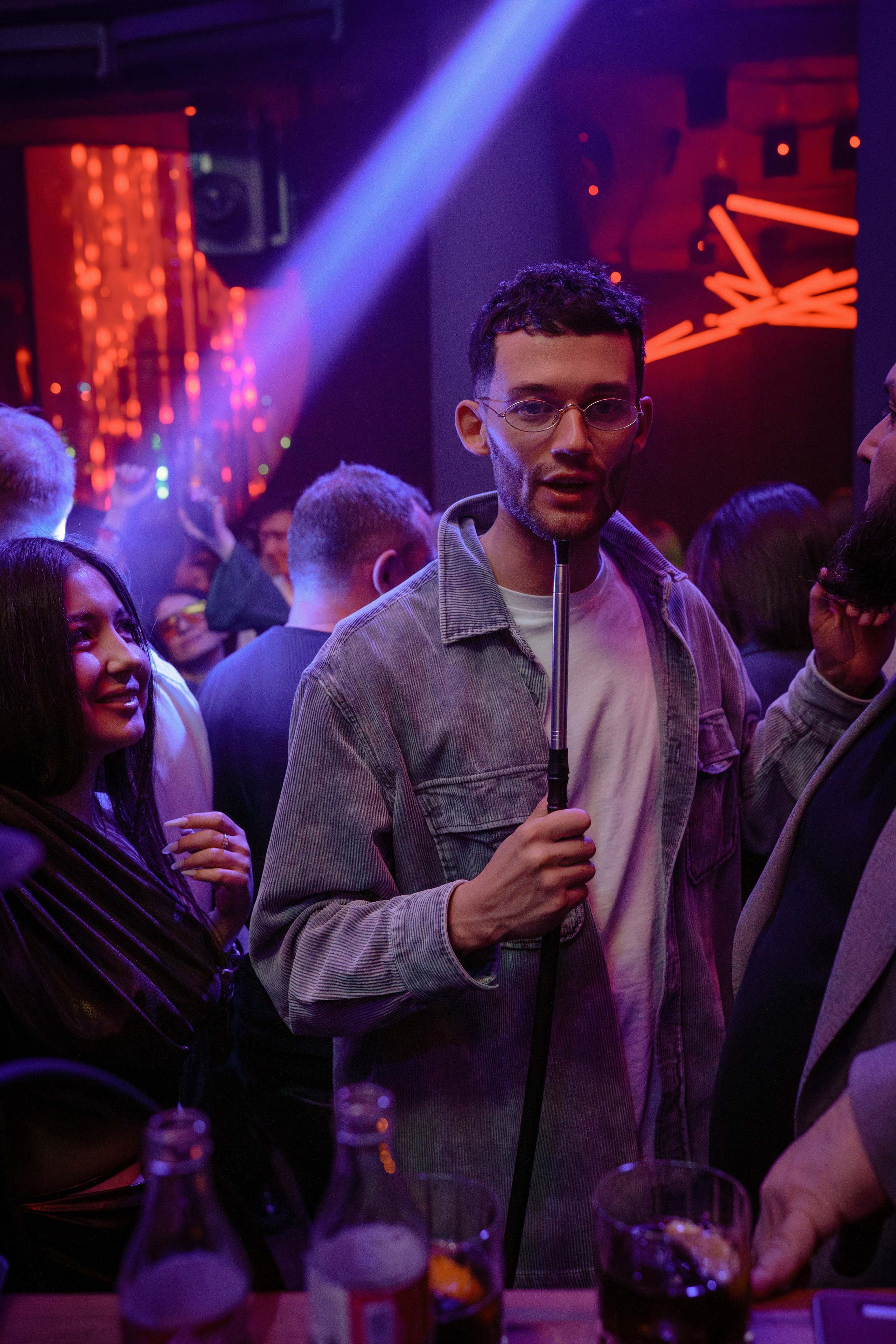 Вечеринка OSNOVATELI.LIVE репортажный фотограф Саша Дружинина. Репортажный фотограф в Москве Саша Дружинина