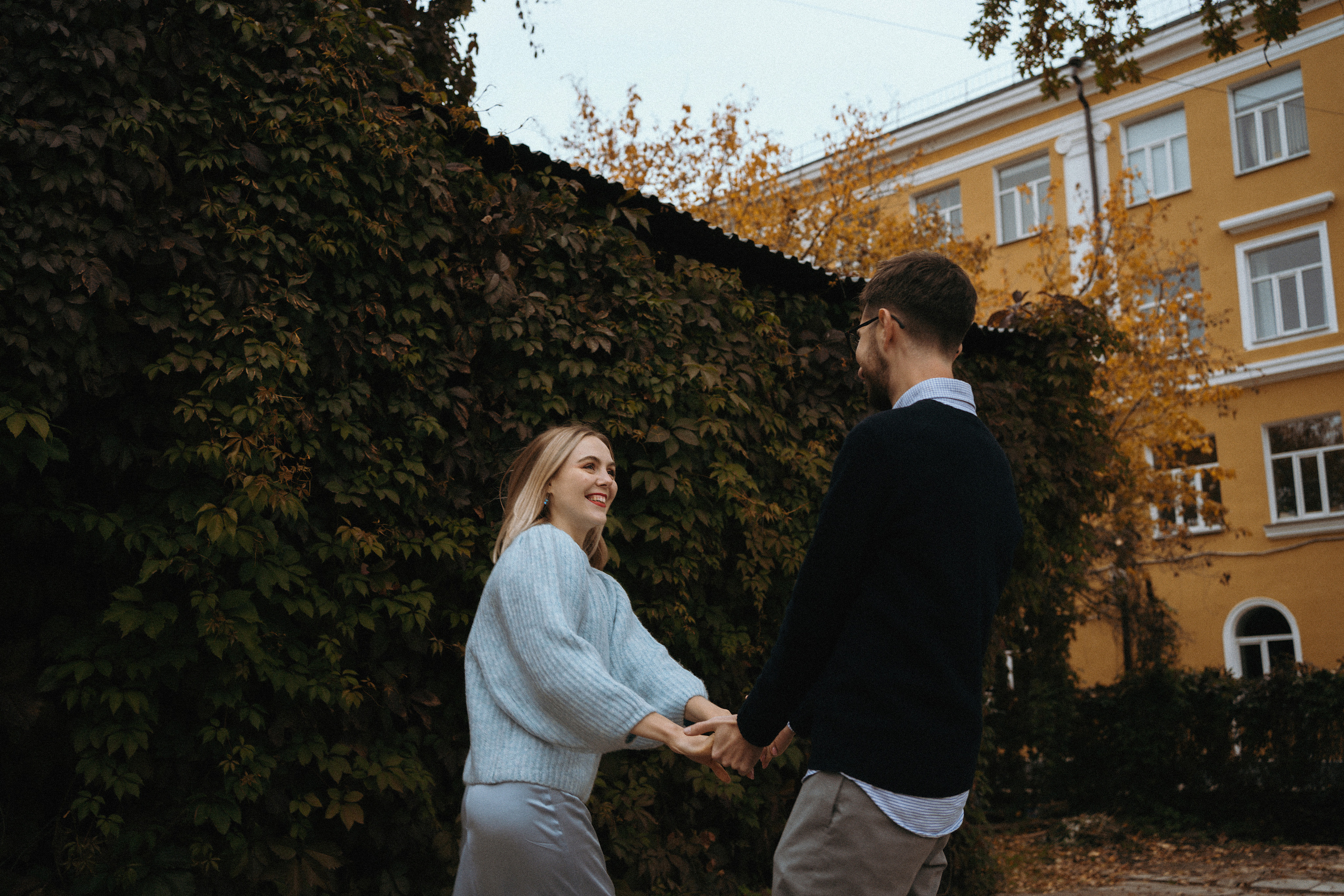 Коля и Влада. Главная