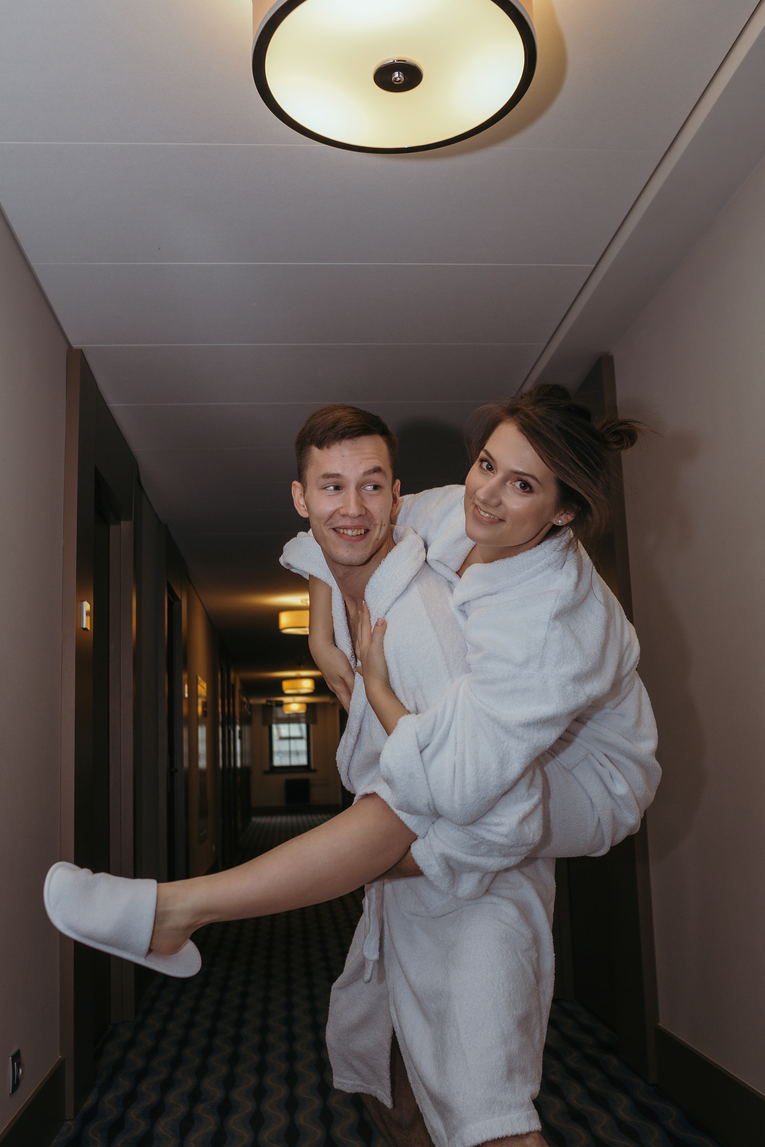 Денис и Люда. Главная