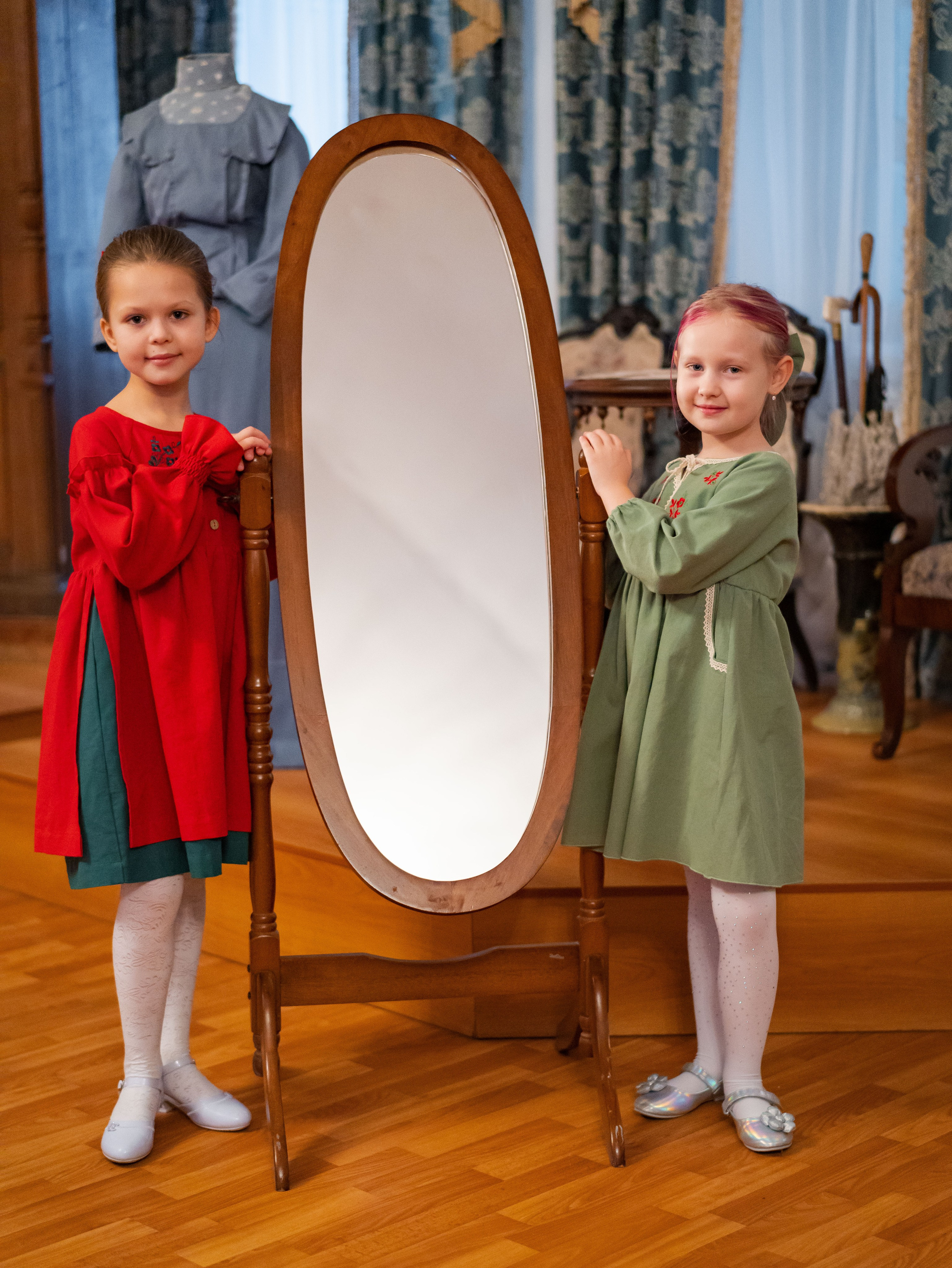 Показ одежды в рамках выставки «105. Лучшее». Фотограф Москва