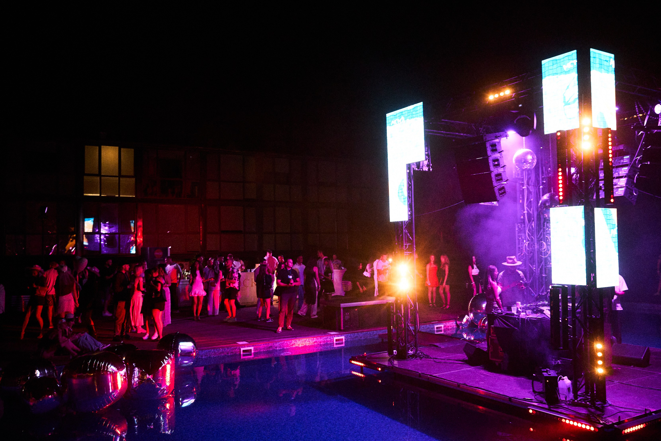 FACE2FACE. Фотограф Максим Маркелов