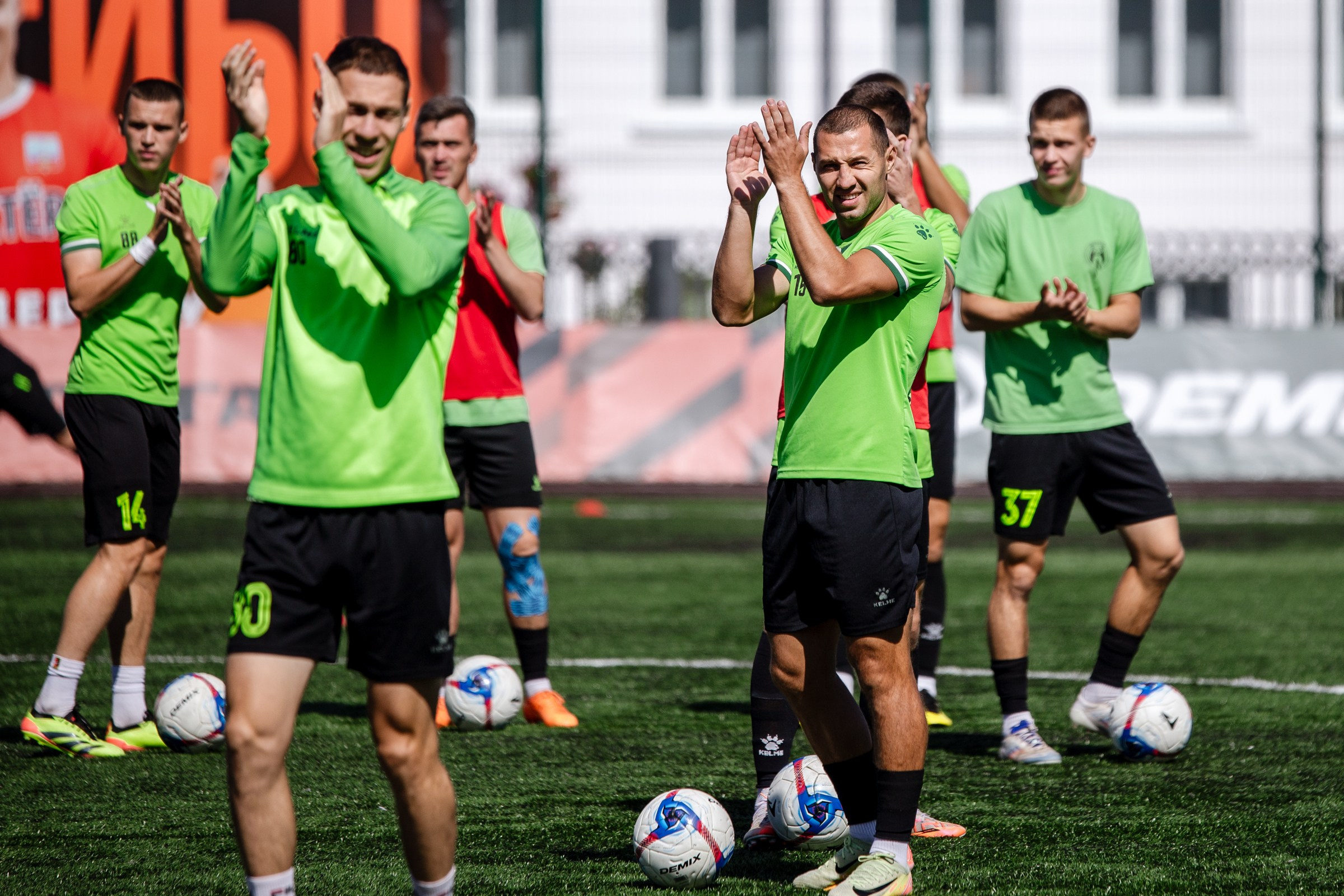 Первенство России по футболу LEON-Вторая лига Б | ФК Иркутск — Чертаново (Москва) | 24.08.25. Фотограф в Иркутске Евгения Айвазова