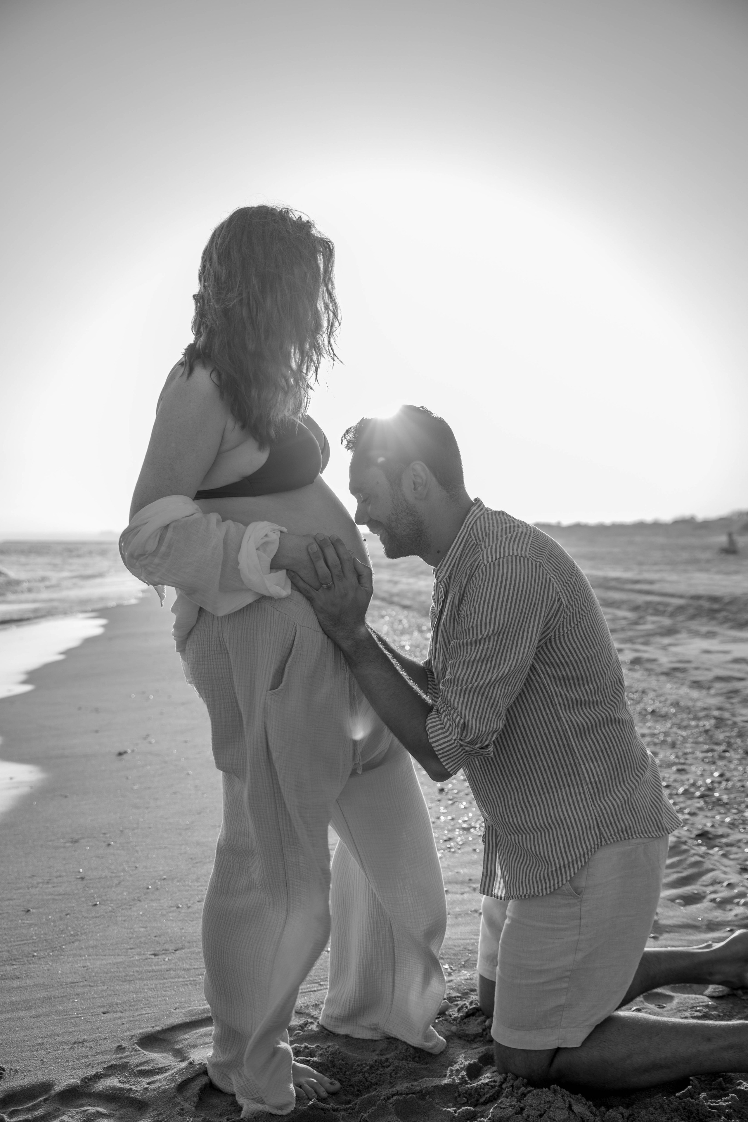 An Ocean of Love and Anticipation. Professional Photographer in Portugal. Oksana Lomnova