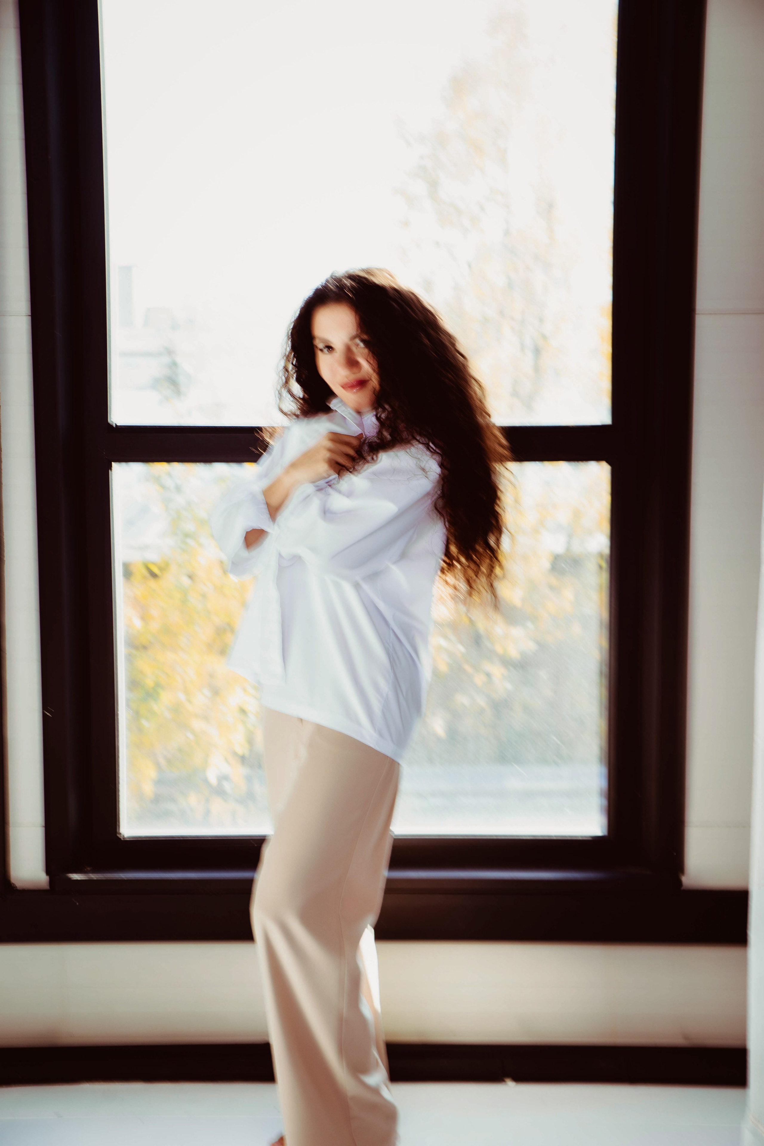 Женские портреты. Айсылу Счастливая — Фотограф | Ретушёр | Нейрокреатор