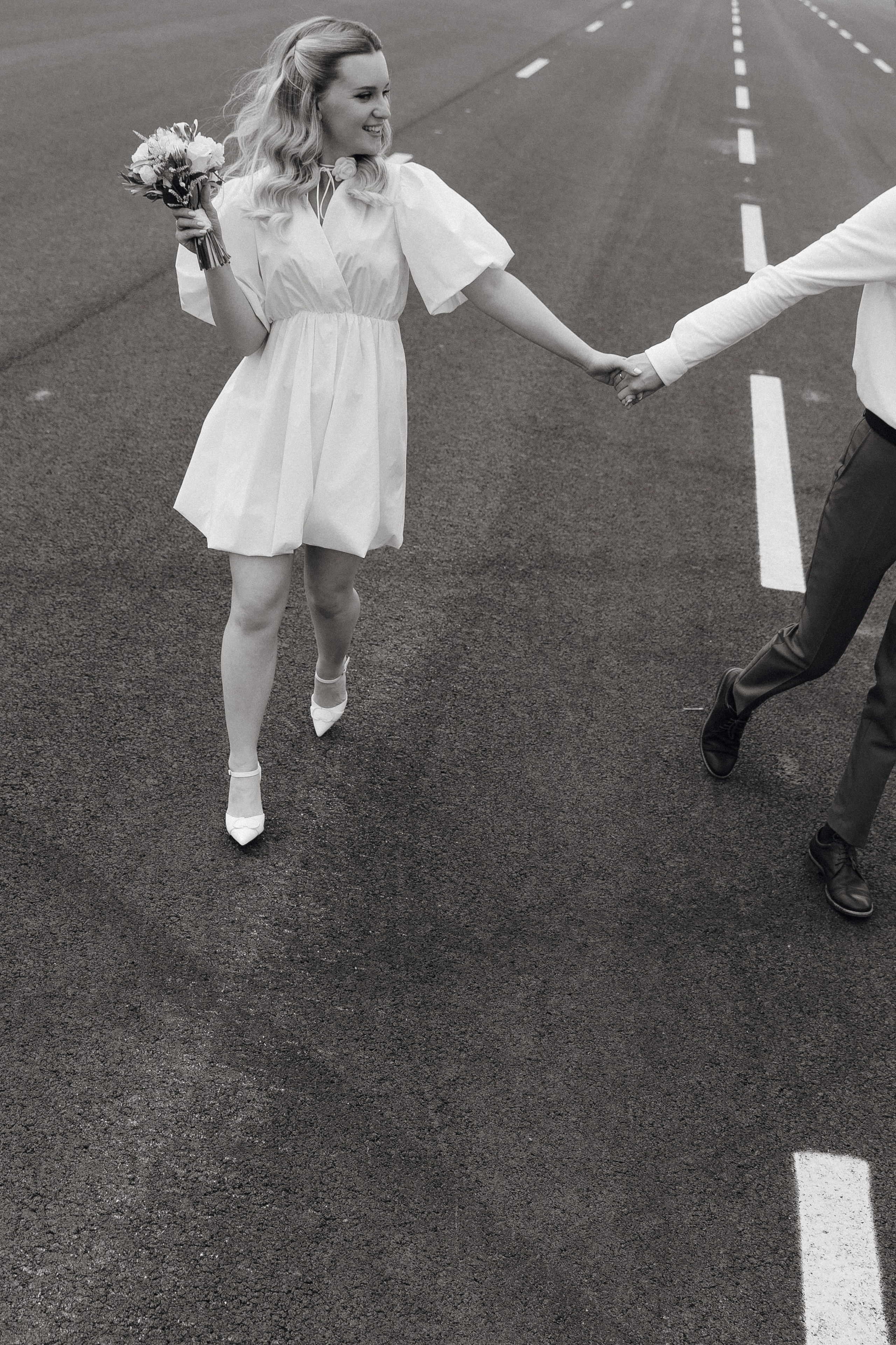 «Вернемся через пять минут» Данил & Алина. Свадебный фотограф Колесников Антон