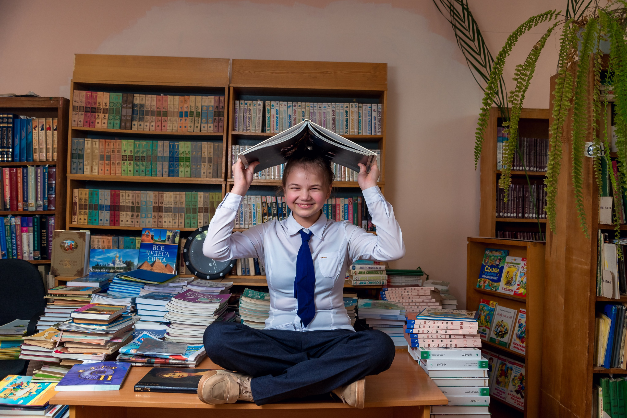 В Библиотеке. Женский фотограф Крещение Венчание Москва Брянск