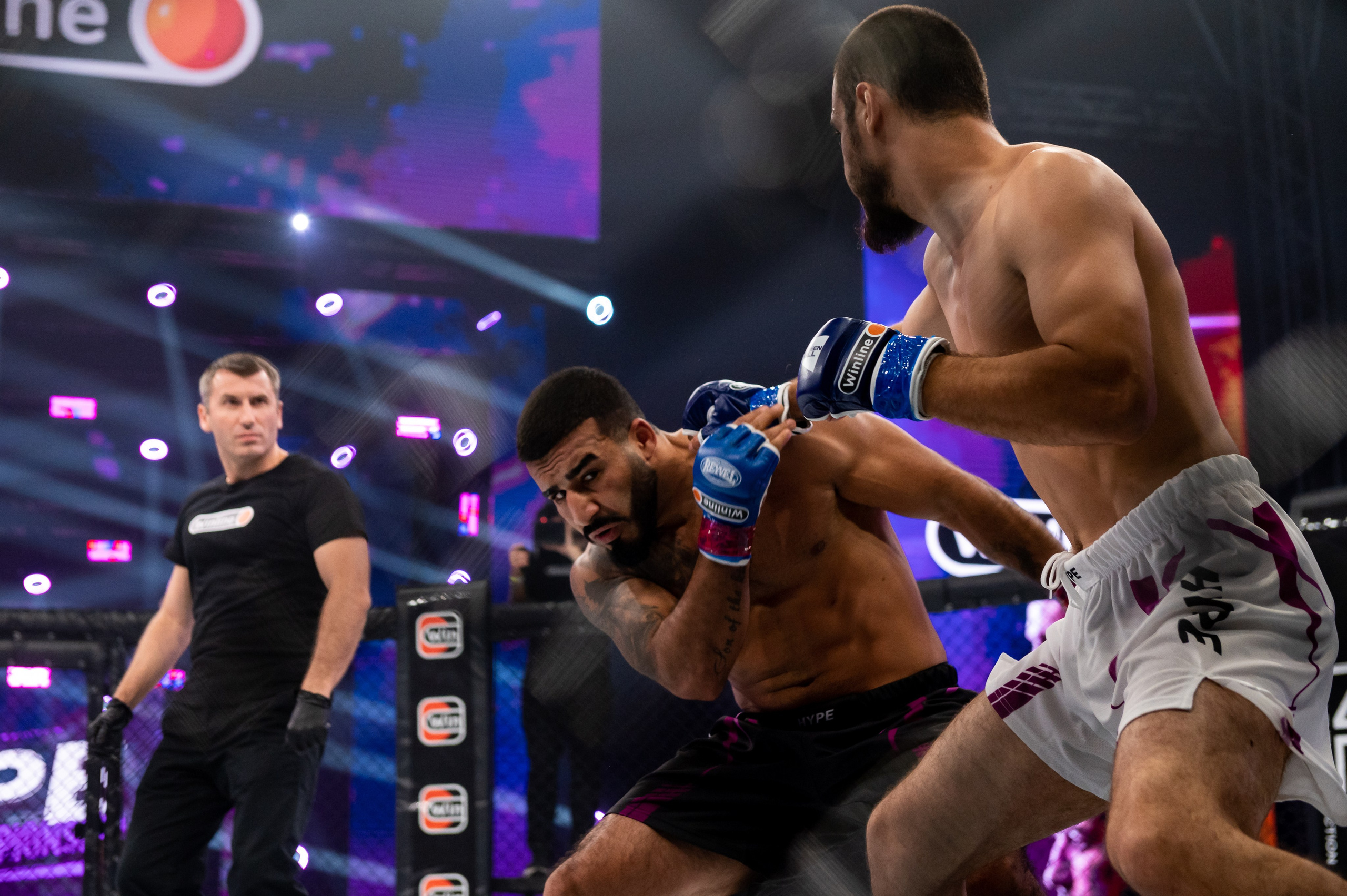 Бои. Репортажный фотограф в Красной Поляне и Сочи Павлюченко Екатерина