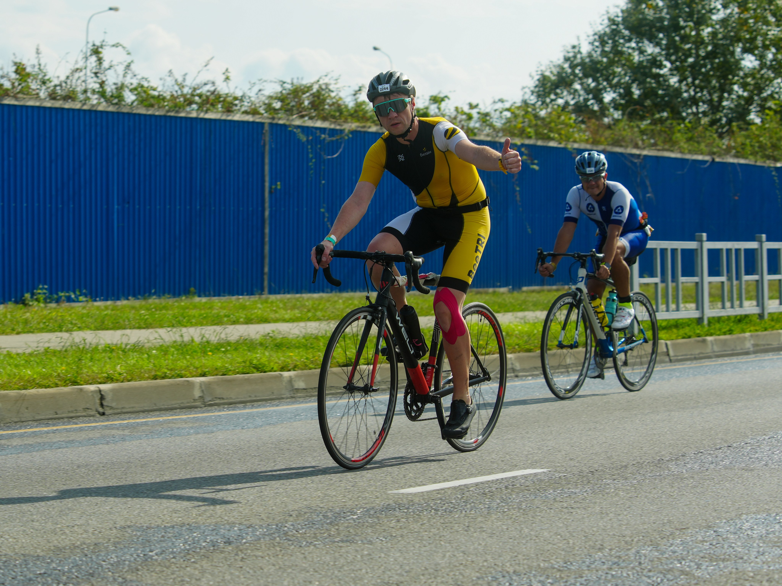 Фотоотчет партнерской интеграции для компании TELE2 на фестивале Ironstar. Репортажный фотограф в Красной Поляне и Сочи Павлюченко Екатерина