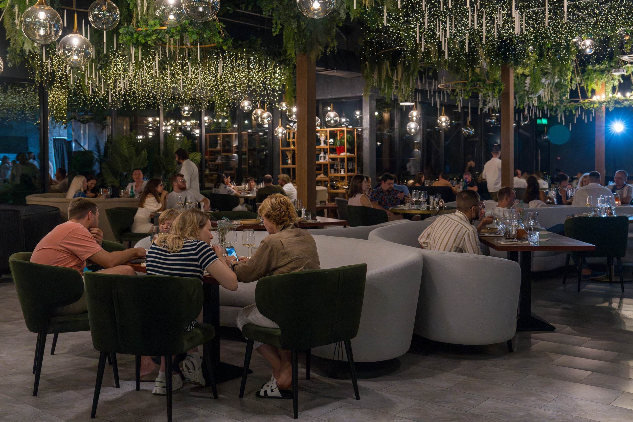 Гастрономический ужин «Лесная Италия» с Мирко Дзаго в ресторане RiverSide. Репортажный фотограф в Красной Поляне и Сочи Павлюченко Екатерина