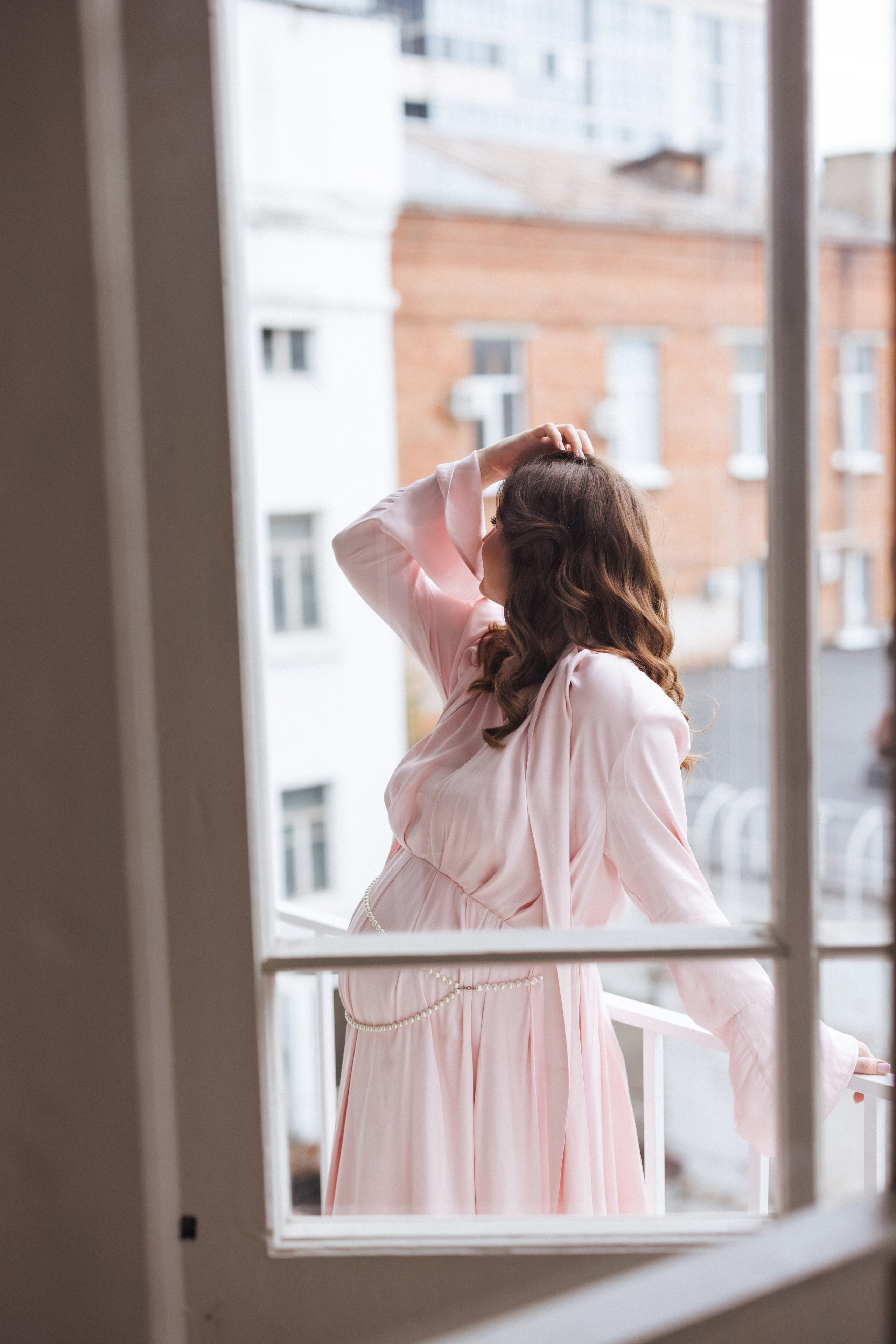 Семейная фотосессия для мамы и дочки в фотостудии «Париж», город Краснодар. Семейный и детский фотограф в Краснодаре Анна Трашкова