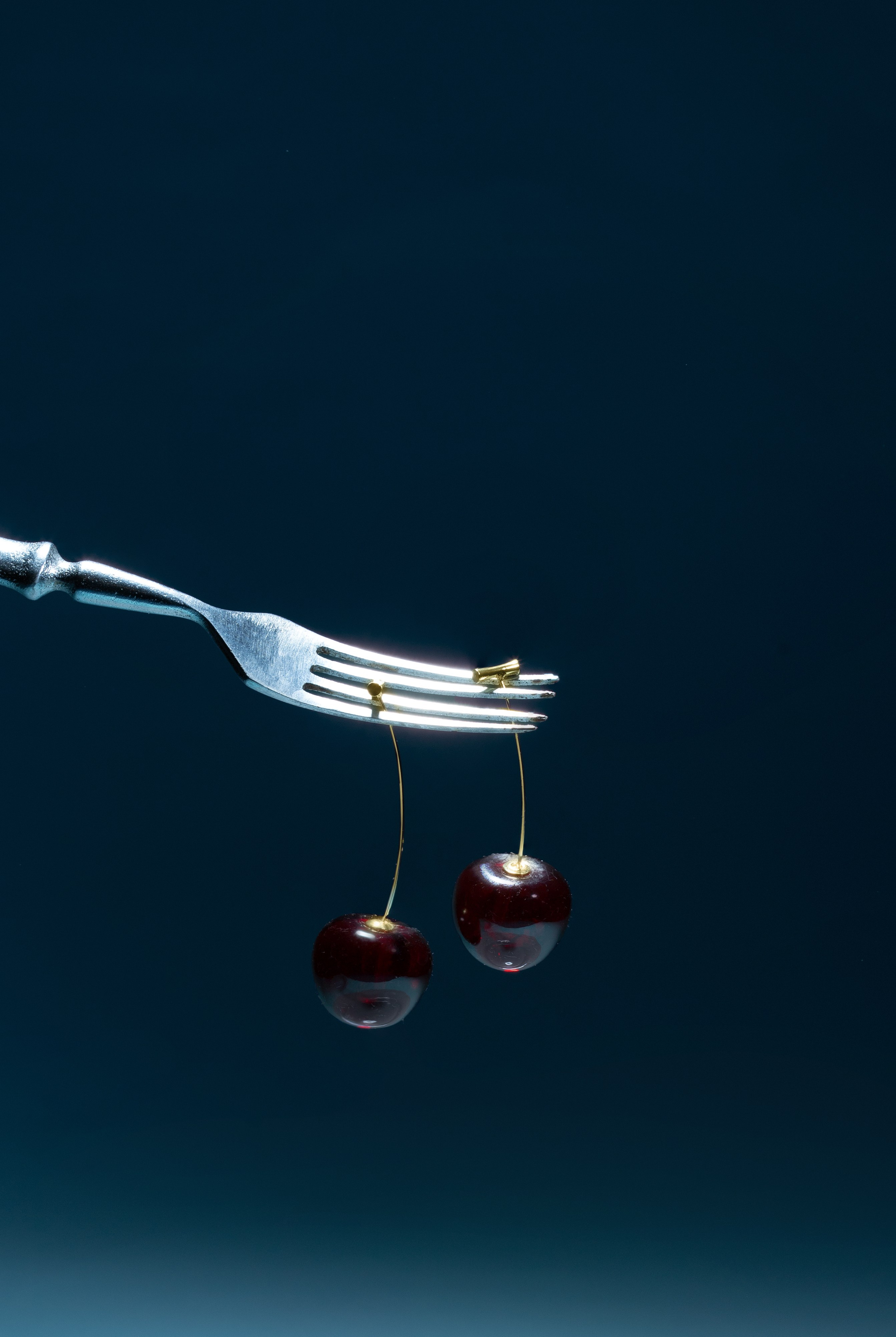 Украшения, бижутерия, часы. Предметный фотограф в Москве Мария Игнатенко. Нейрофото, ретушь, сет-дизайн