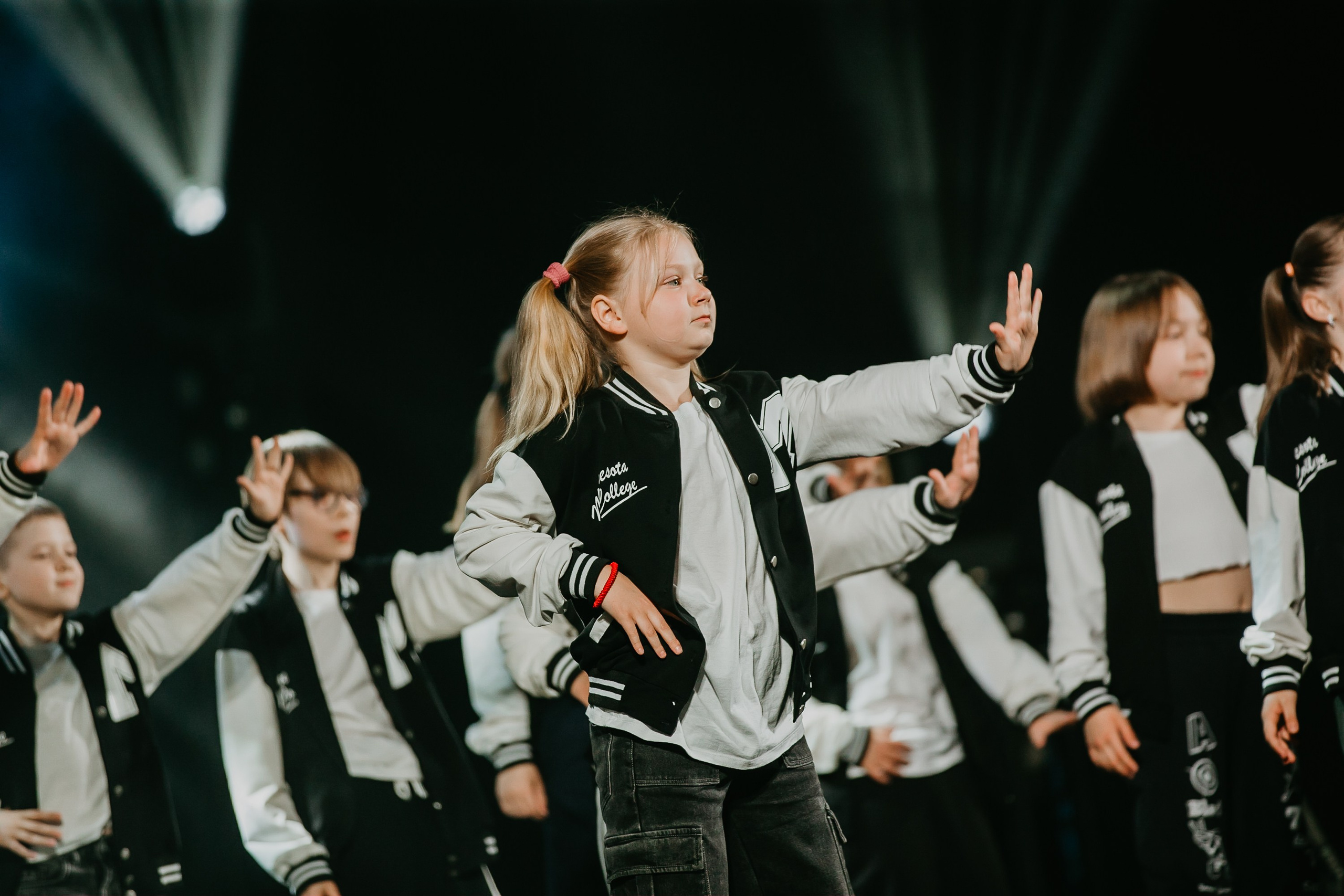 Студия танцев «Rocky» Отчётный концерт «ВМЕСТЕ». Фотограф событий Злобин Дмитрий