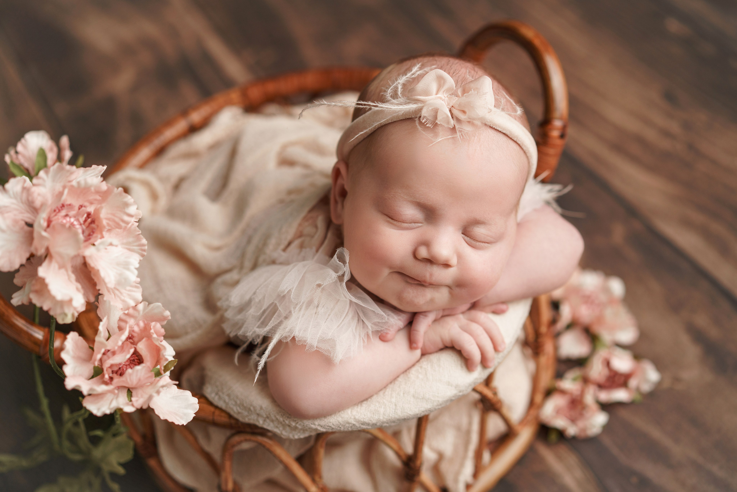 Фотосессия новорожденных | Галерея трогательных кадров малышей в стиле newborn. Фотосессия новорожденных в Москве и Московской области | Профессиональный фотограф newborn — Татьяна Иванова