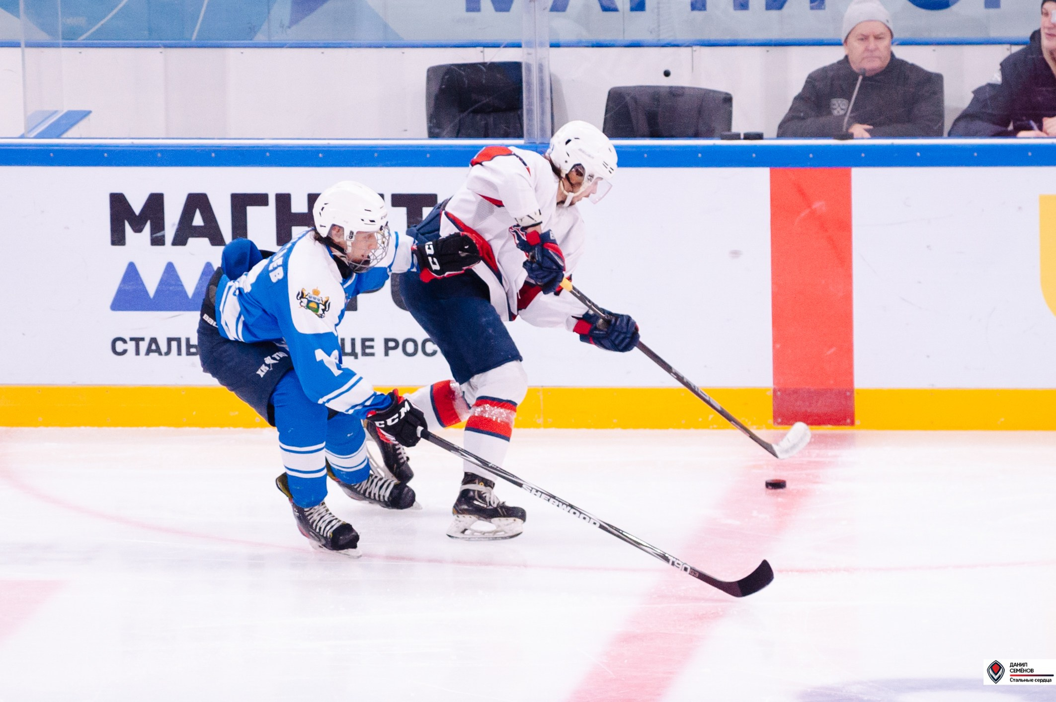Чемпионат СХЛ. Стальные сердца — Газовик. Фотограф Магнитогорск Данил Семенов