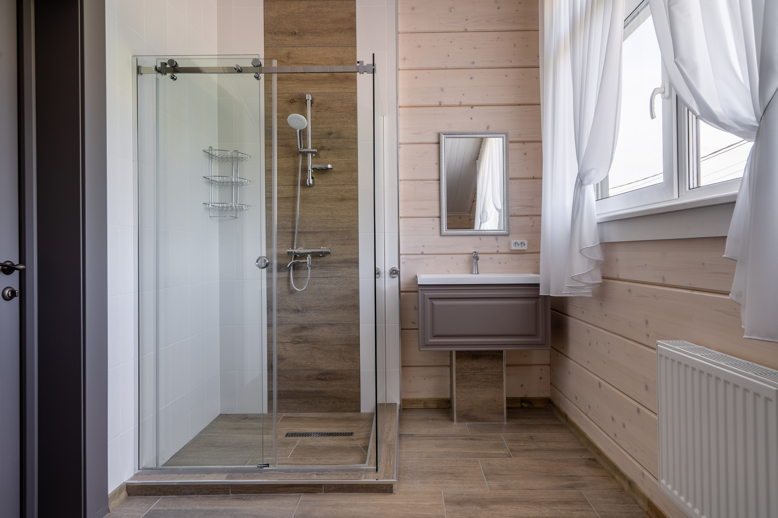 Хоумстейджинг загородного дома в поселке Золотые Пески