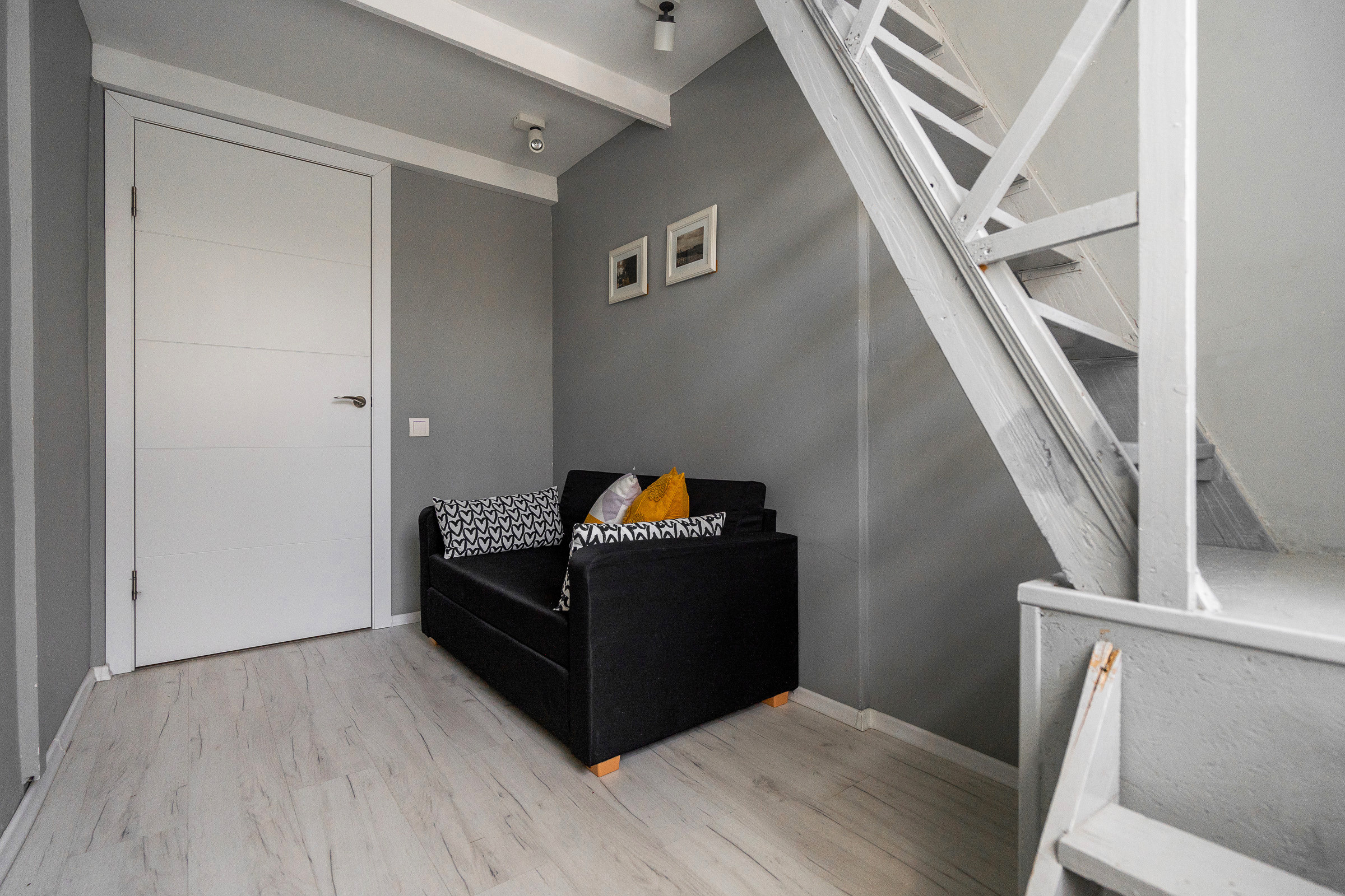 Предпродажная подготовка и фотосессия квартиры на Чайковского