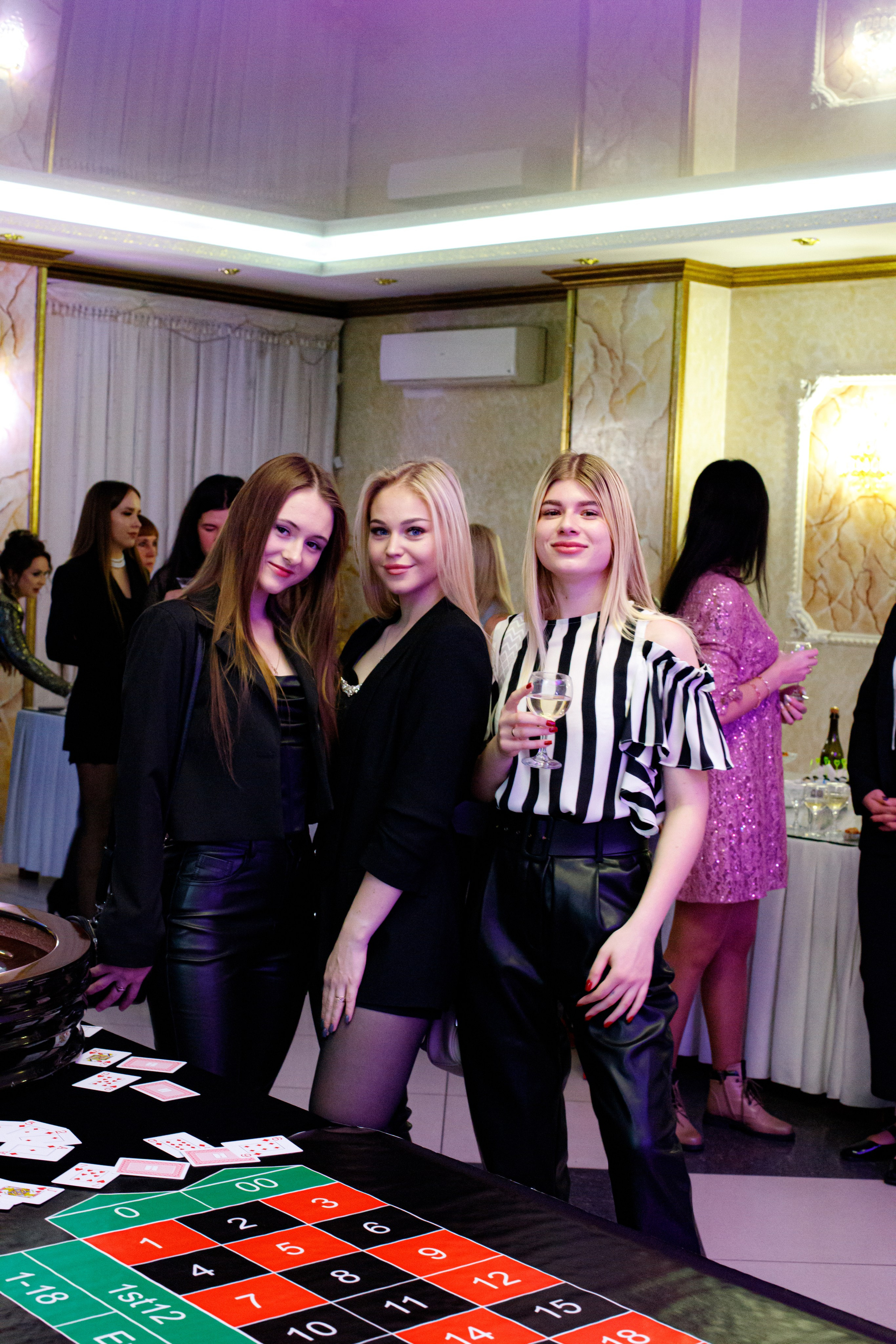 ELOSMED. Photokarish