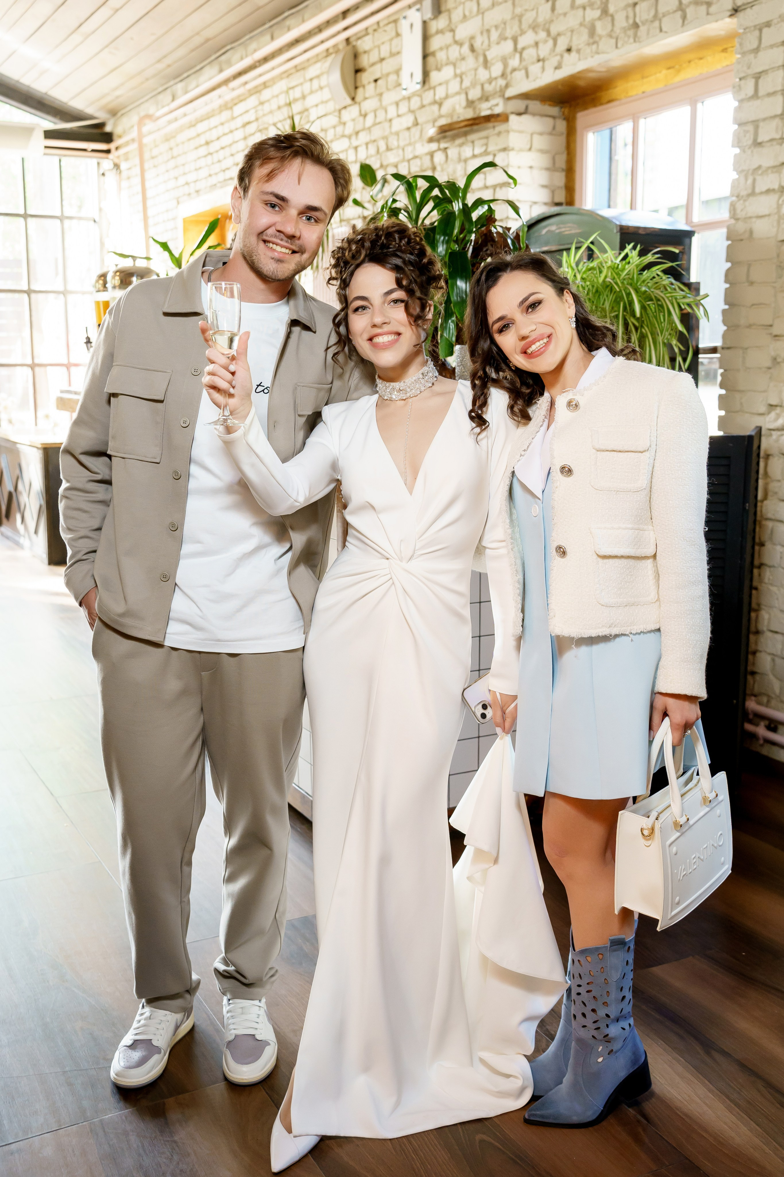 Александра и Иван. Свадебный банкет Loft Hall. Фотограф и видеограф в Москве и Московской области Мария Вишня