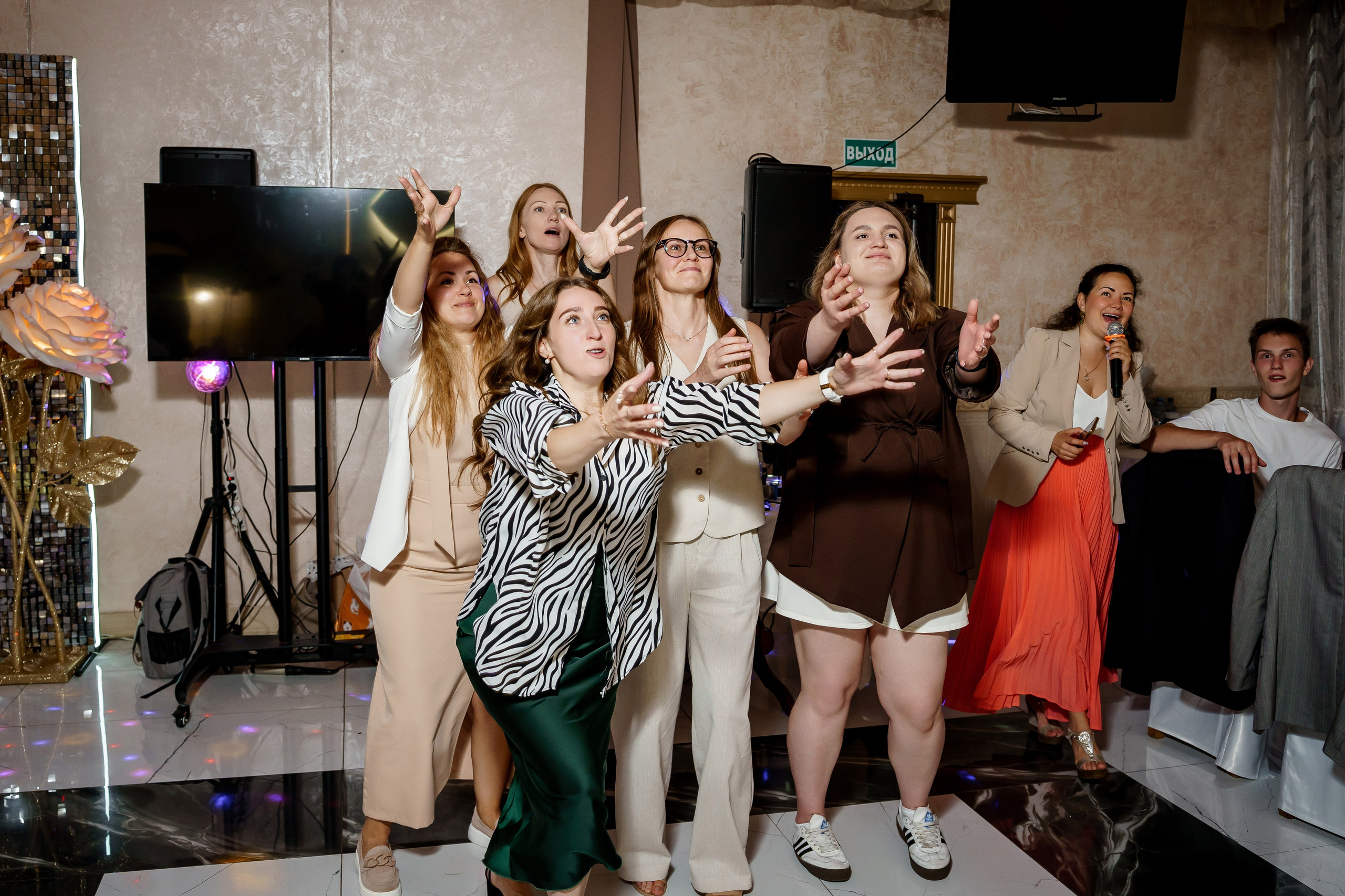 Алексей и Дарья. Регистрация, прогулка, банкет. Фотограф и видеограф в Москве и Московской области Мария Вишня