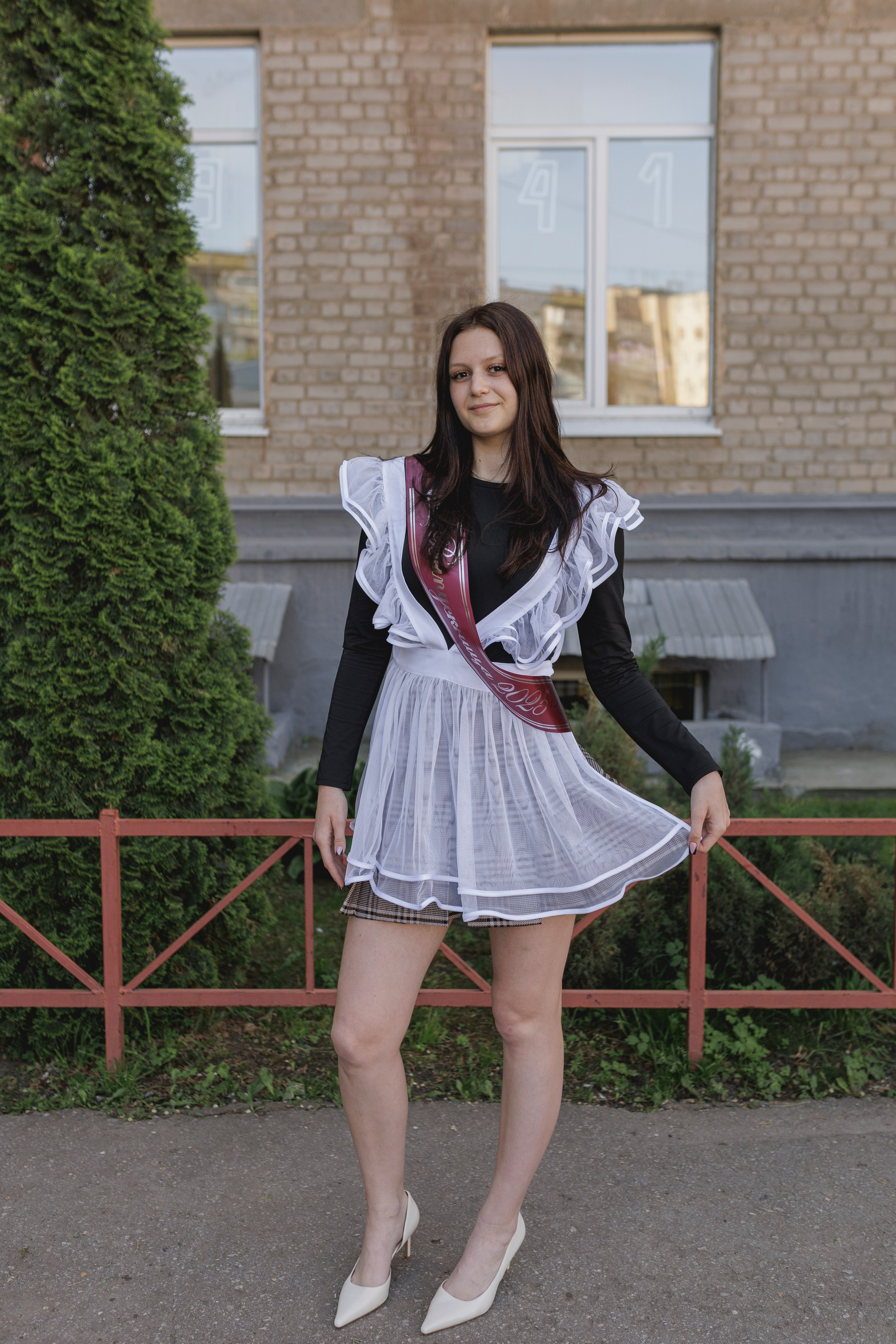 Последний звонок для учеников 11 класса. Семейный и детский фотограф в Рязани Васюгова Мария