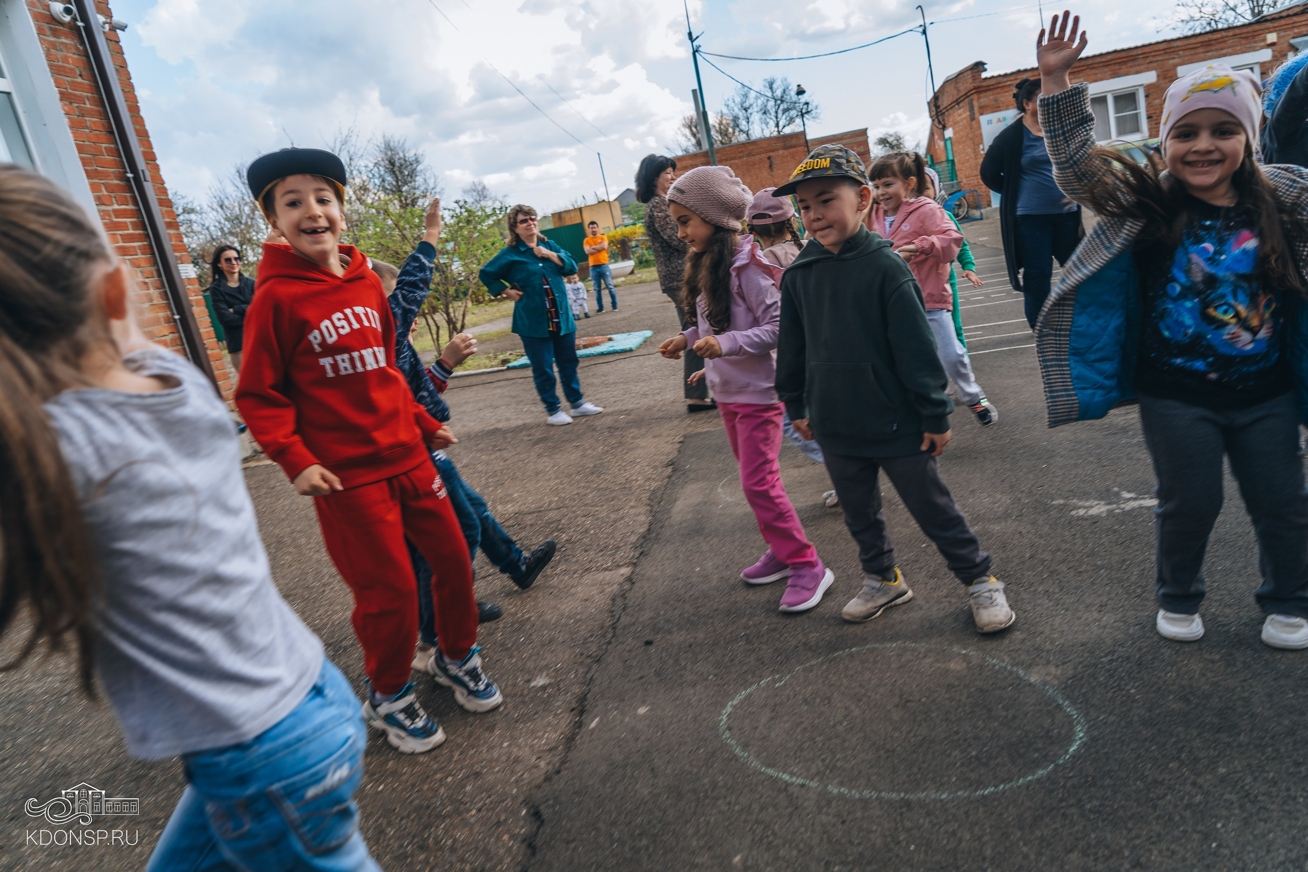 «У Лукоморья». Новотитаровский Дом культуры