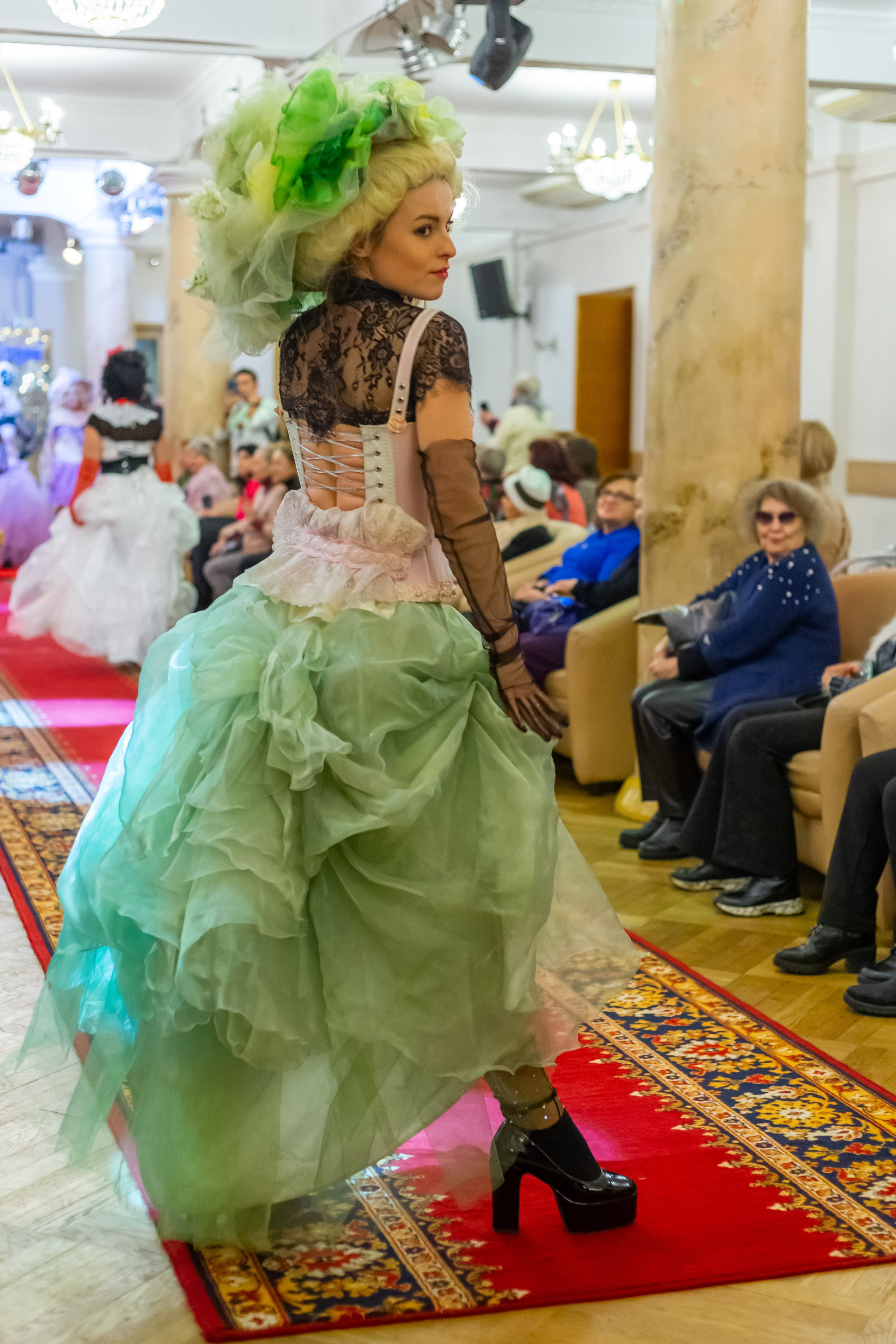 Дефиле. Художественный и репортажный фотограф в Санкт-Петербурге Виктория Никитина