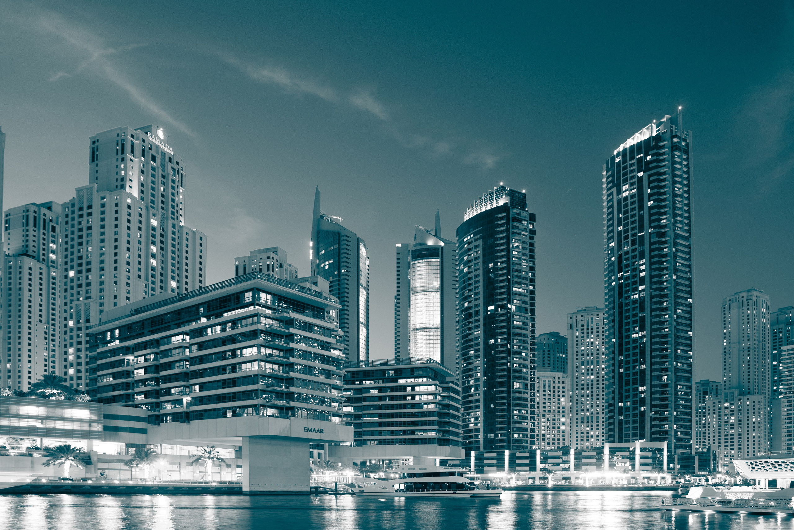 Дубай. Фотография, ретушь, сканирование, восстановление старых фото, интерьерная съёмка, студия. Данилов Александр, Москва