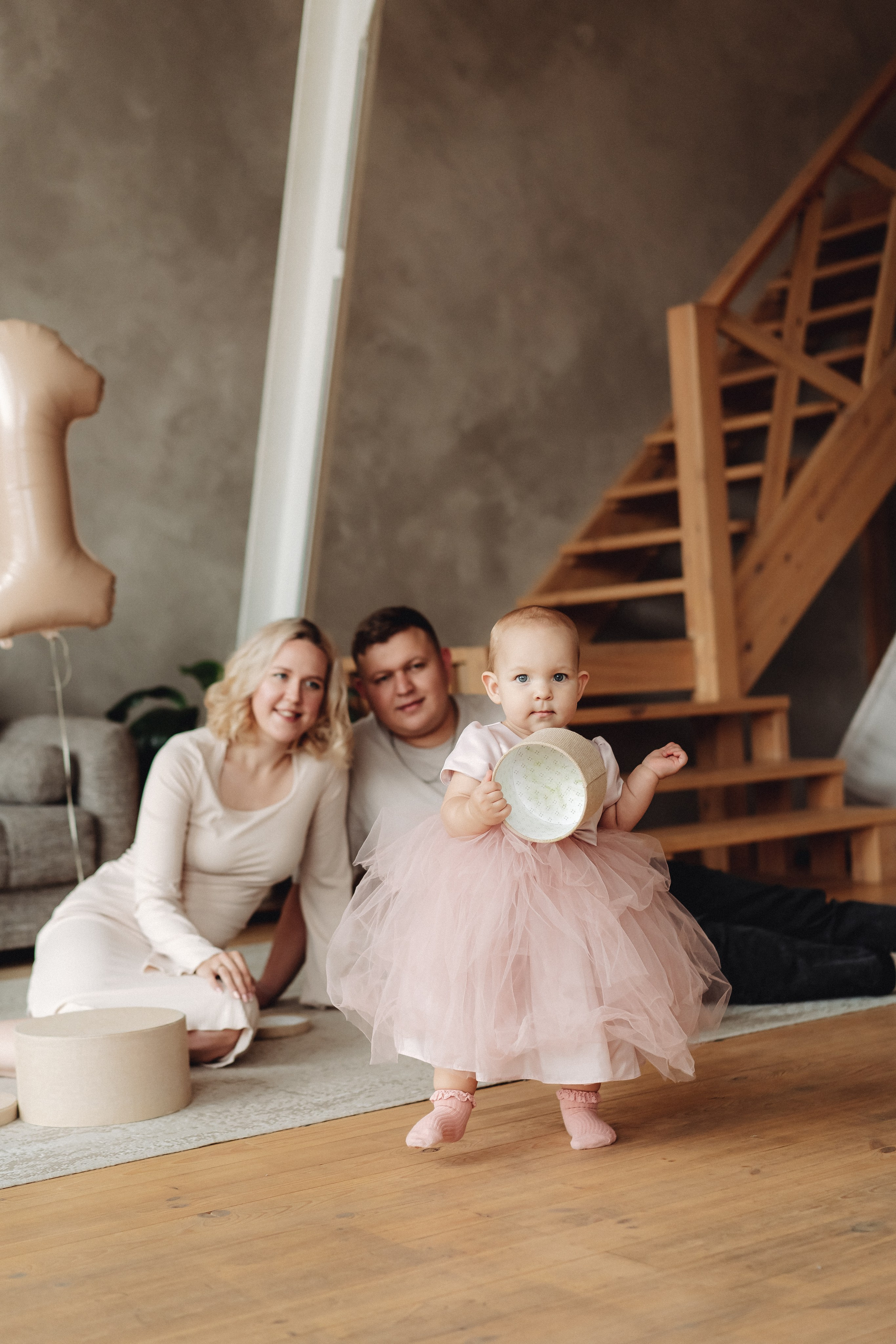 ДР в большой студии. Семейный и контент фотограф в Красноярске Власова Екатерина