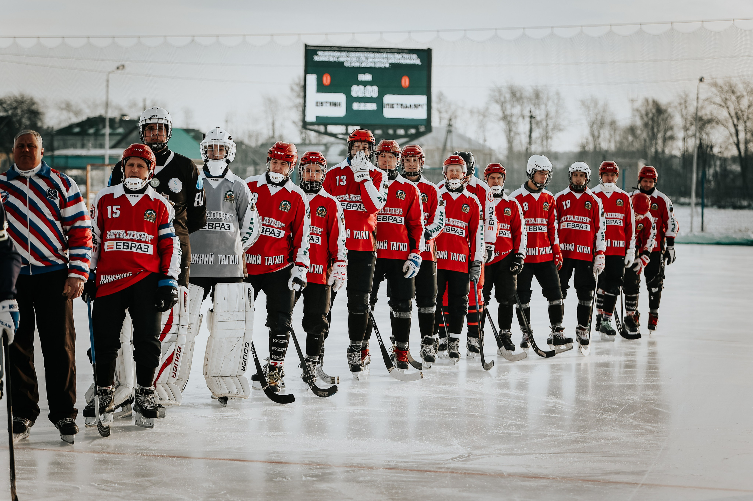 Хоккей с мячом, г. Карпинск. Александра, репортажный и событийный фотограф