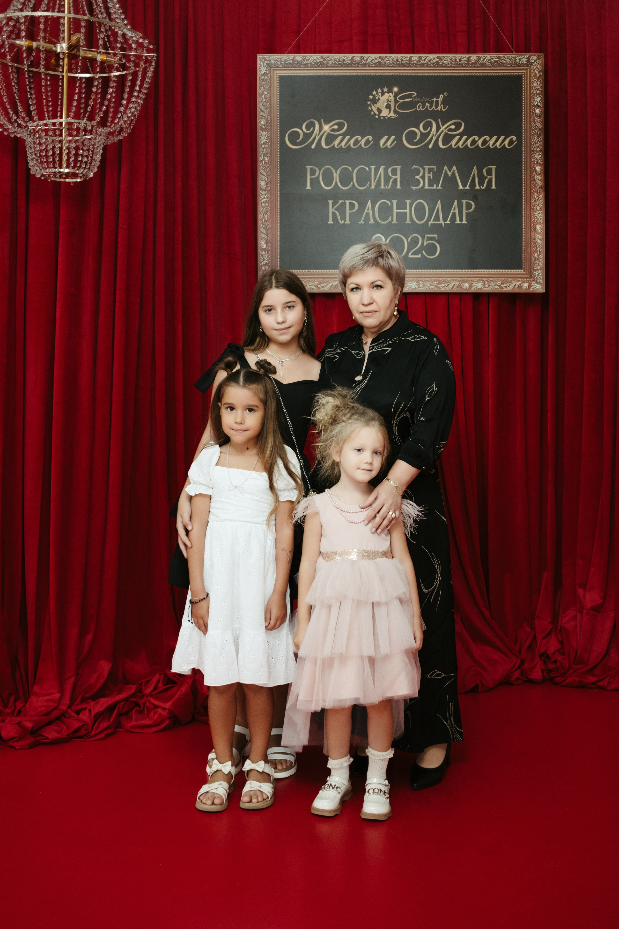 Мисс и Миссис Россия Земли Краснодар 2025. Свадебный и репортажной фотограф Денис Ожигин в Краснодаре и Краснодарском крае