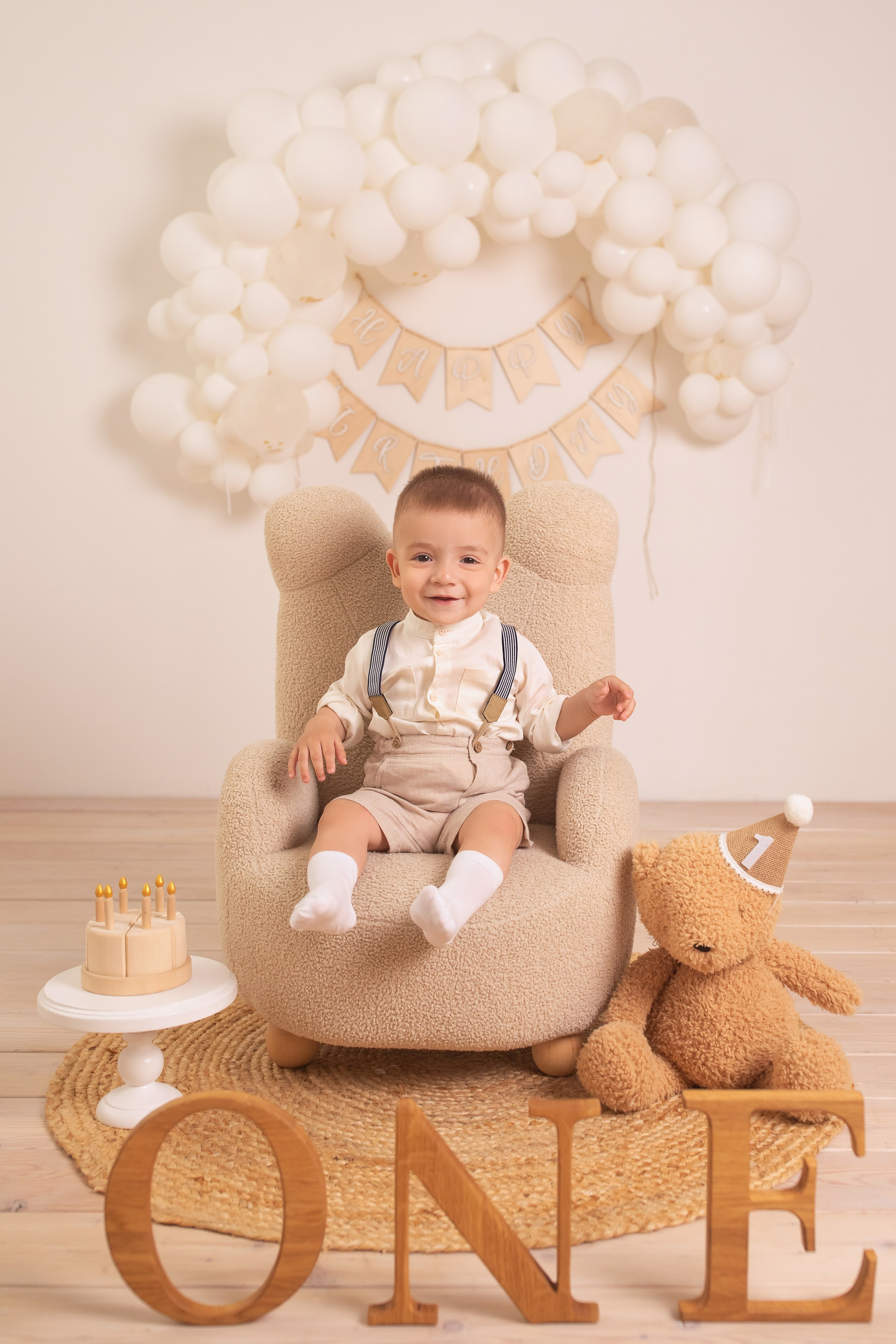 Фотосессия 1 годик в Хабаровске, фотосессия для мальчика 1 год, фотосессия дня рождения, фотосессия годовасия Хабаровск, фотосессия 1 год для девочки на 1 год, фотостудия  на 1 год Хабаровск, фотосессия 1 год дома