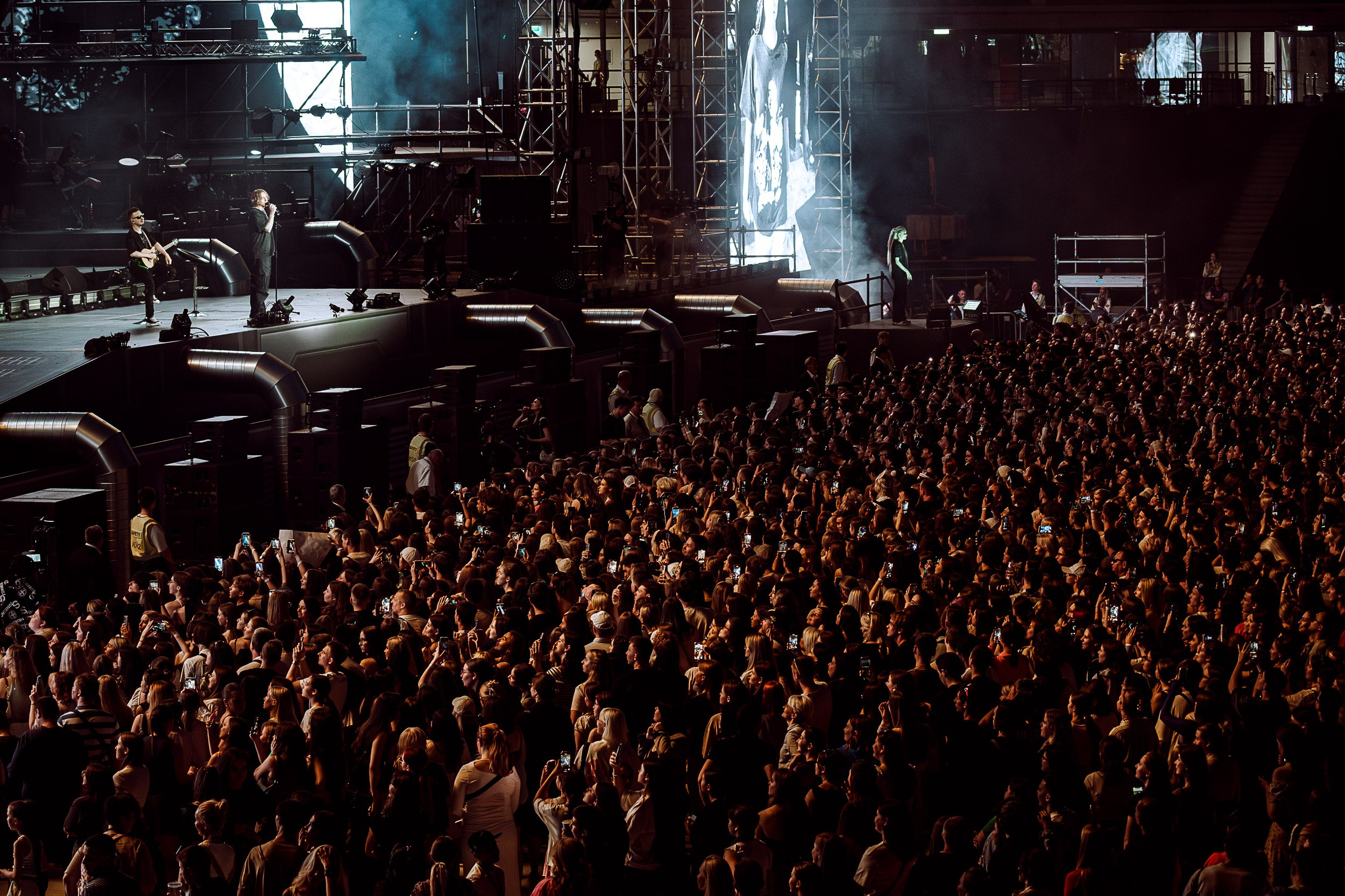 Солдаут Егора Крида в ВТБ Арена. Концертный и портретный фотограф Москва и Санкт-Петербург