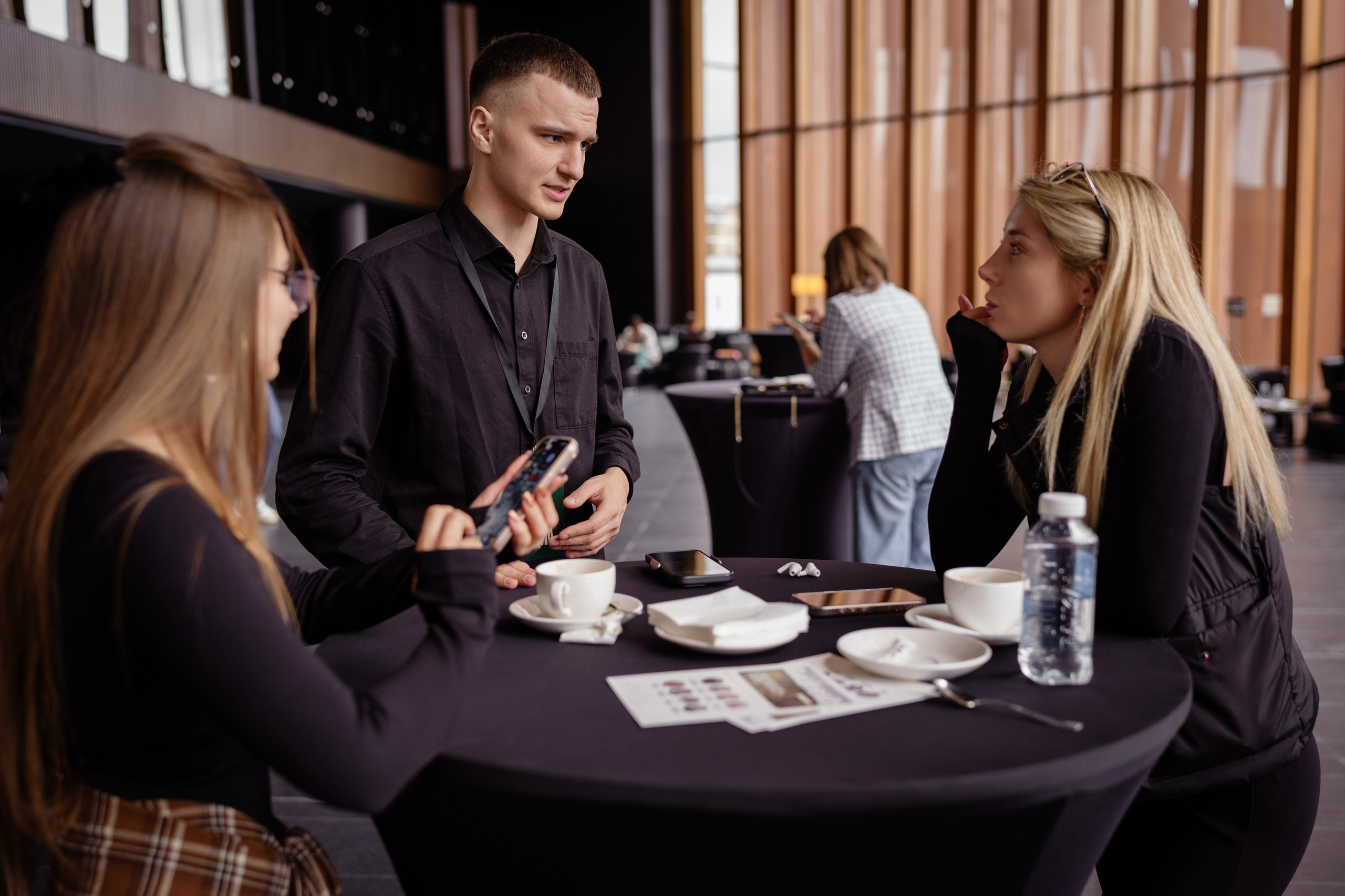 Конференция в Barvikha Luxury Village ОСНОВАТЕЛИ. Репортажный фотограф в Москве Саша Дружинина