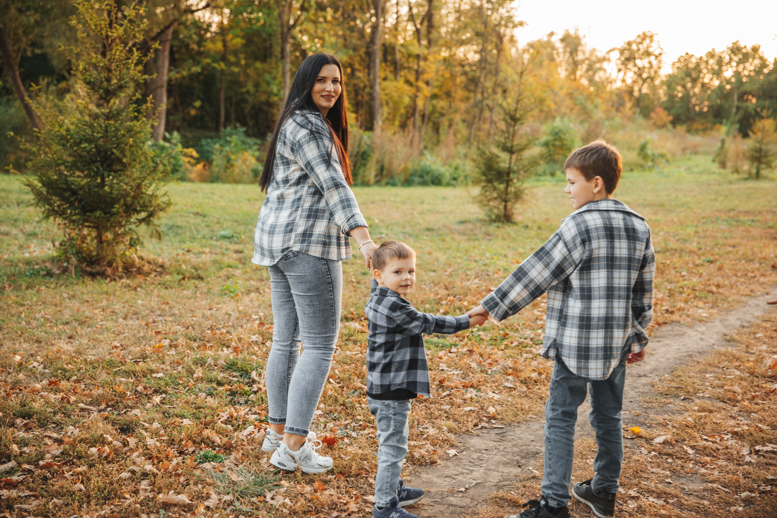 Соня, Родион, Мирон. Фото о ВАЖНОМ