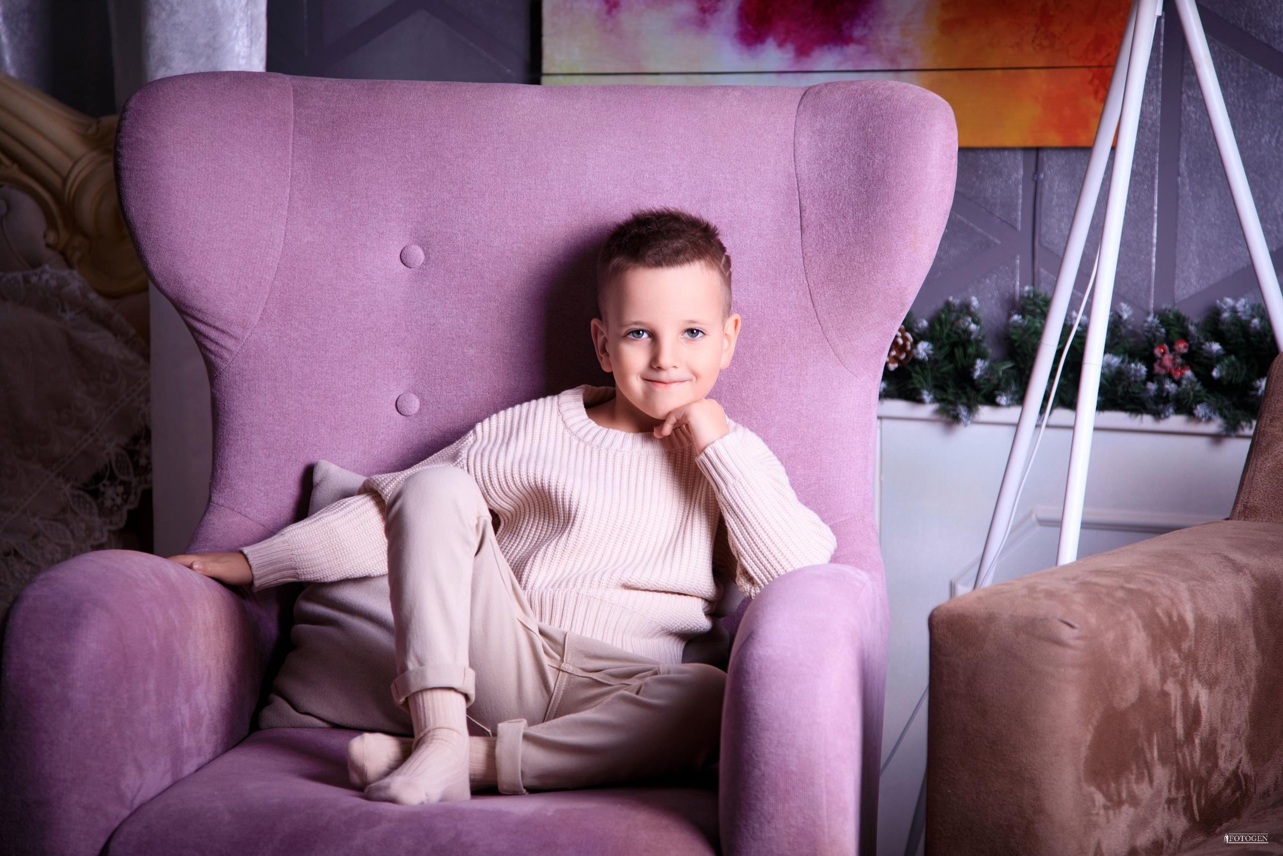 Фотосессия Мальчиков до 6 лет в Студии — Fotogen. Интерьерная фотостудия FOTOGEN г. Краснодар