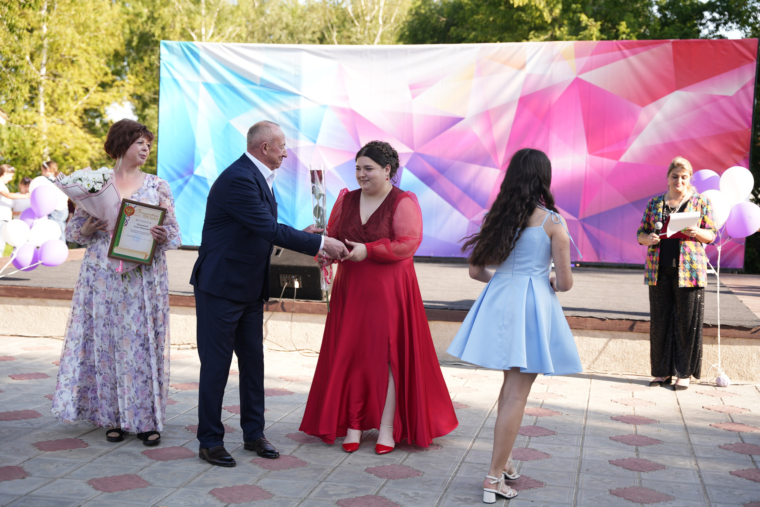 Выпускной в парке. Ольга Плаксина фотограф в Саратове