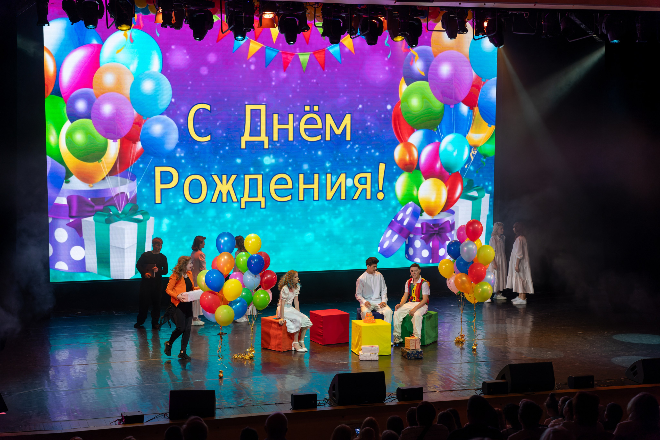 Съёмка благотворительного спектакля «Новая история деревянного мальчика». «Студия DRONAVT`s» — видеосъёмка и фотография г. Москва